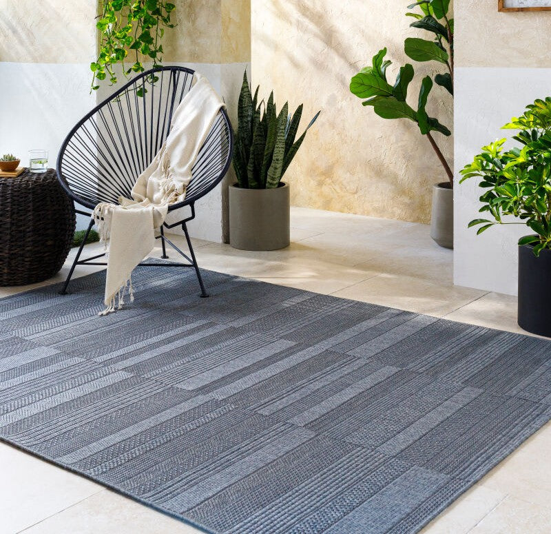 Margaritaville x Livabliss MXFO-2300 Indoor and Outdoor 100% Polypropylene Machine Woven Rug.