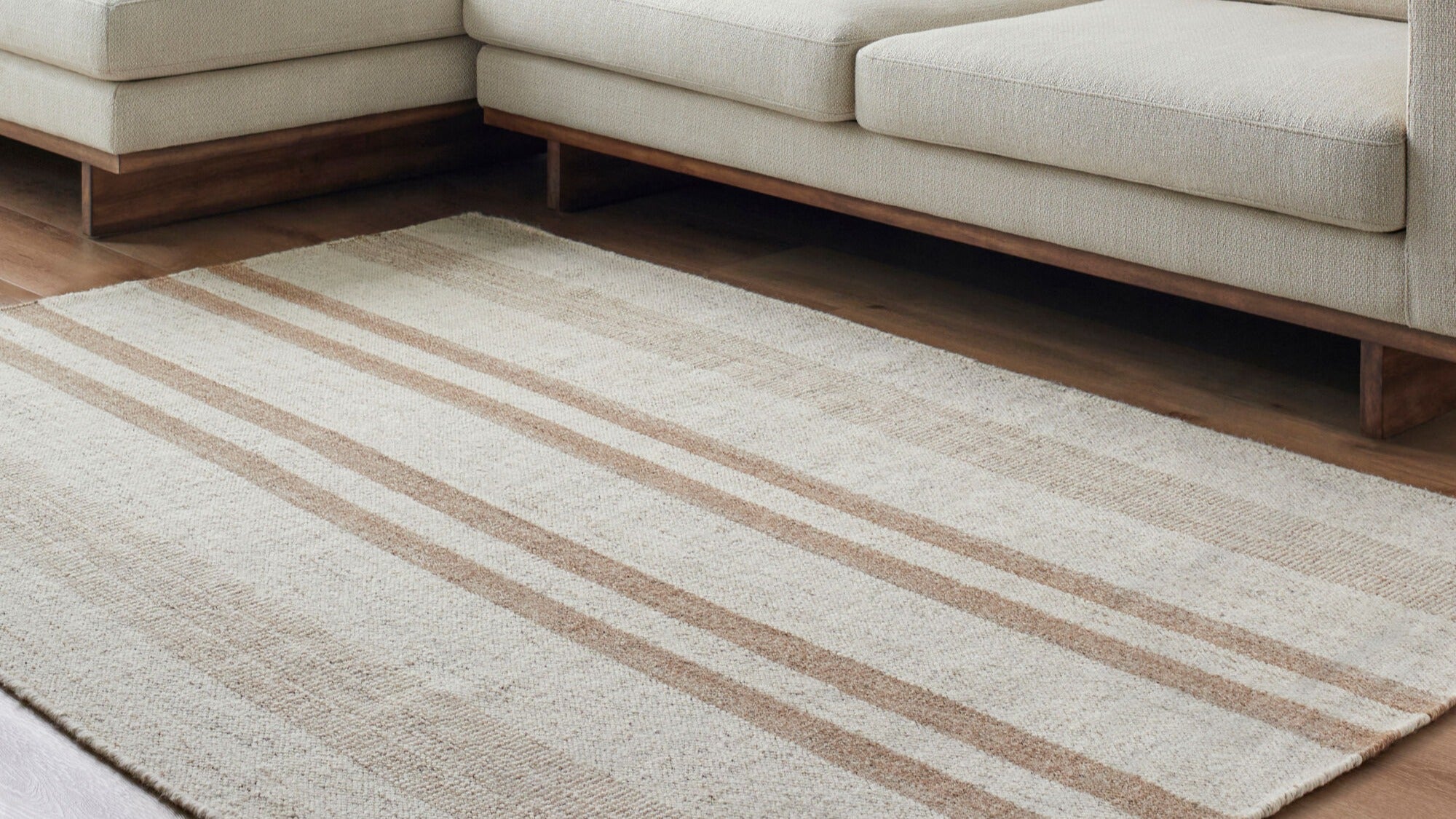 LIVABLISS Bolu BLU-2302 Ivory Area Rug
