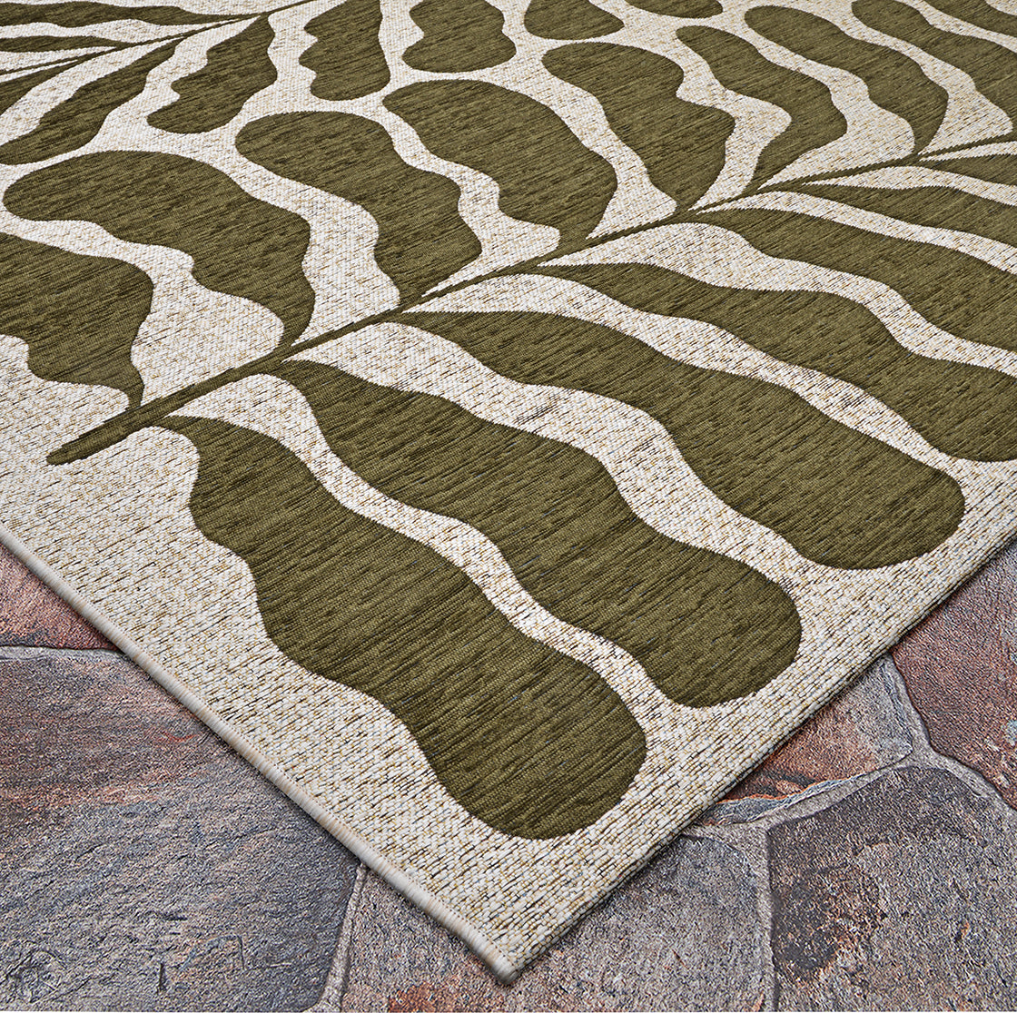 Couristan Castille Fiore Tea Leaf Area Rug