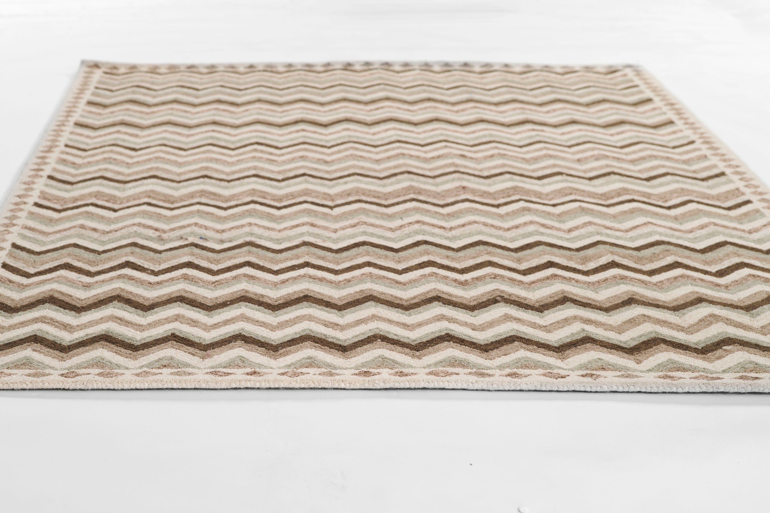 Erin Gates Abbot ABB-1 Neutral Hand Tufted Area Rug by Momeni