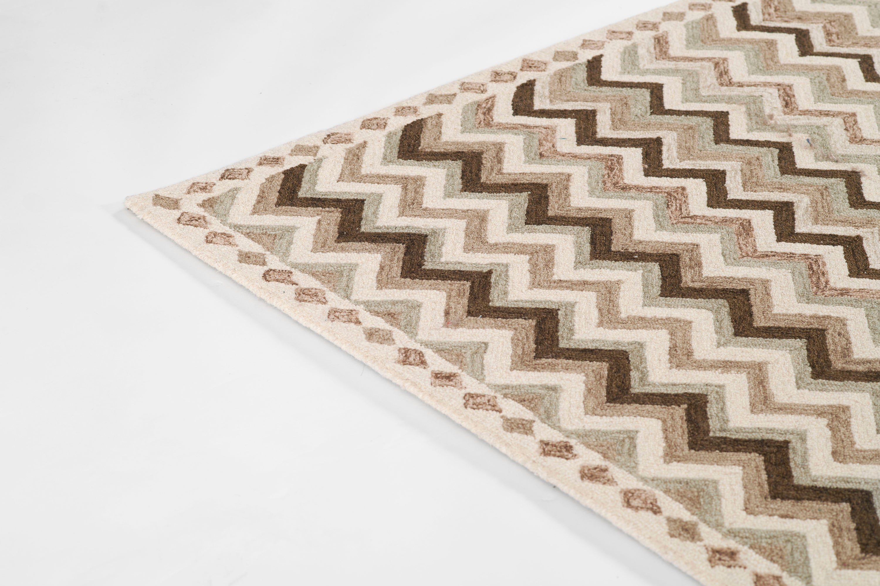 Erin Gates Abbot ABB-1 Neutral Hand Tufted Area Rug by Momeni