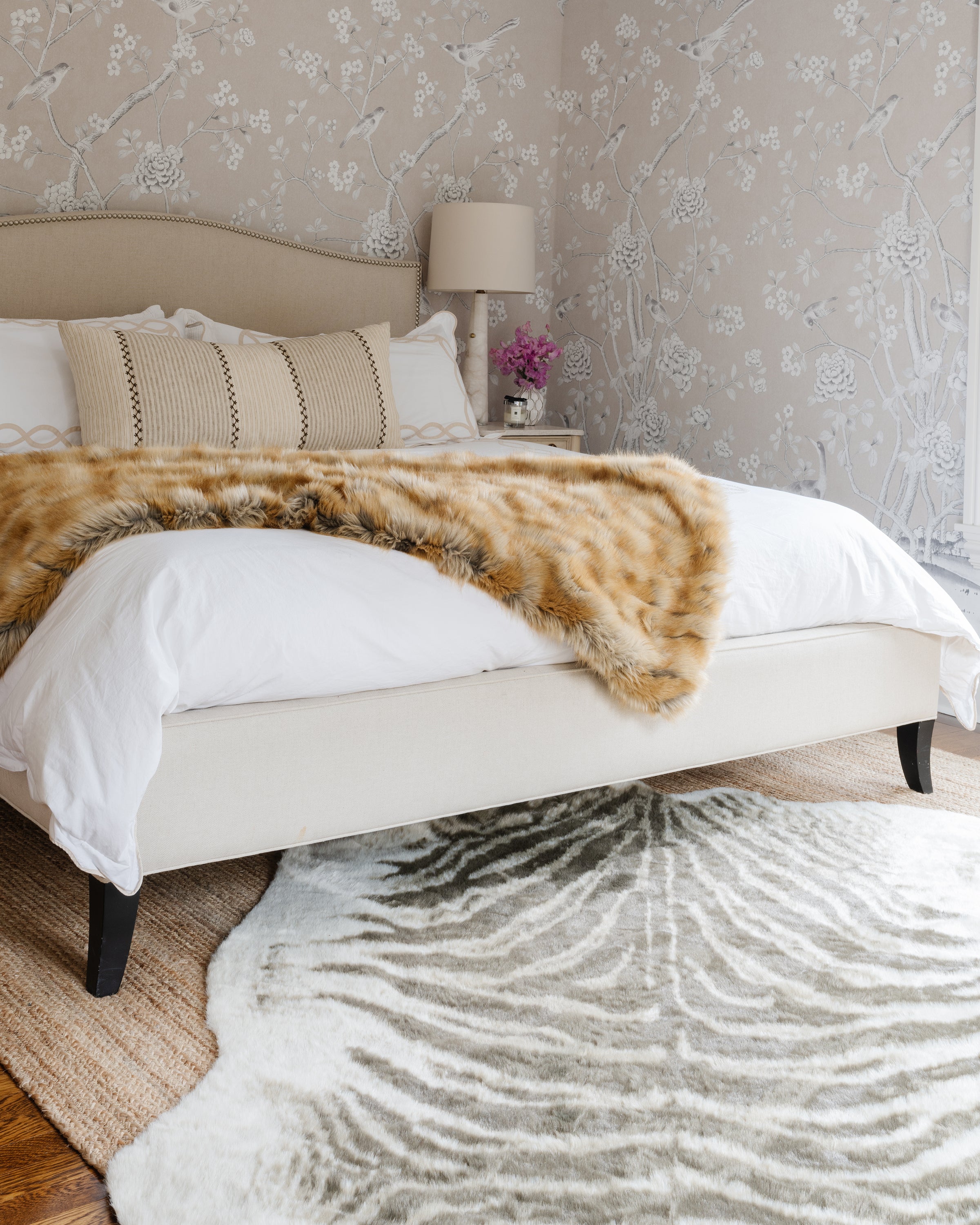 Erin Gates Acadia ACA-1 Grey Zebra Area Rug by Momeni