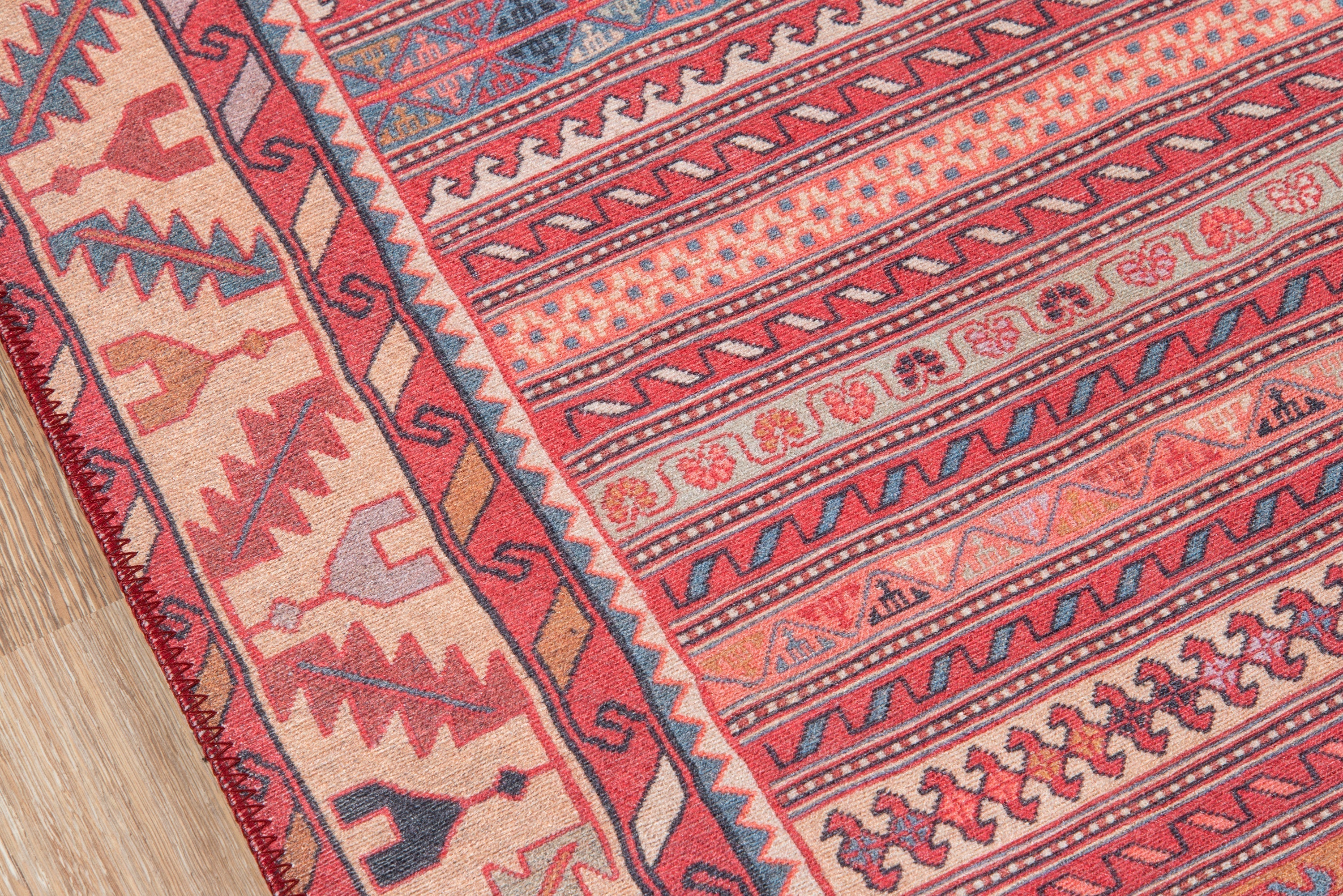 Momeni Afshar AFS-5 Multi-Color Area Rug