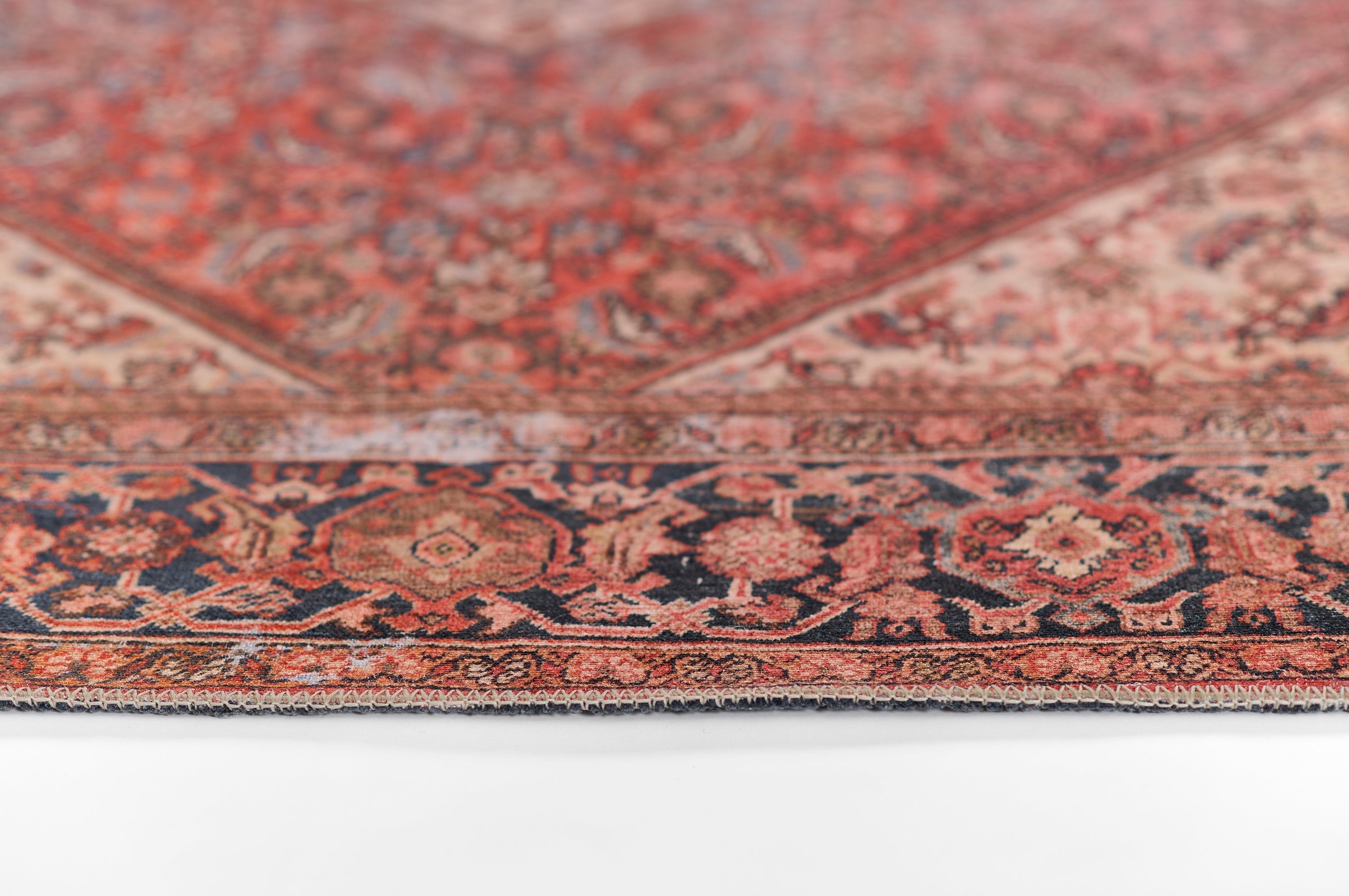 Momeni Afshar AFS-44 Red Area Rug