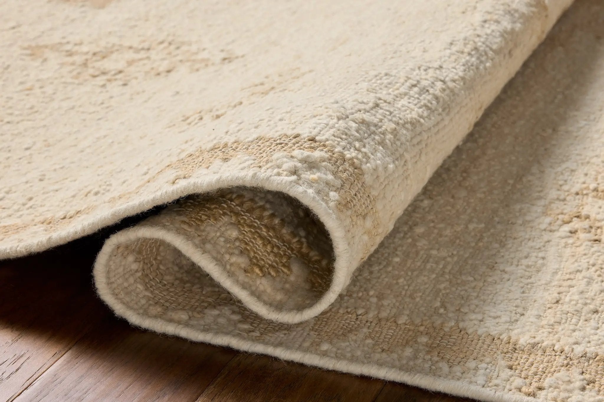 Alara ALR-02 Ivory / Natural Area Rug by Loloi