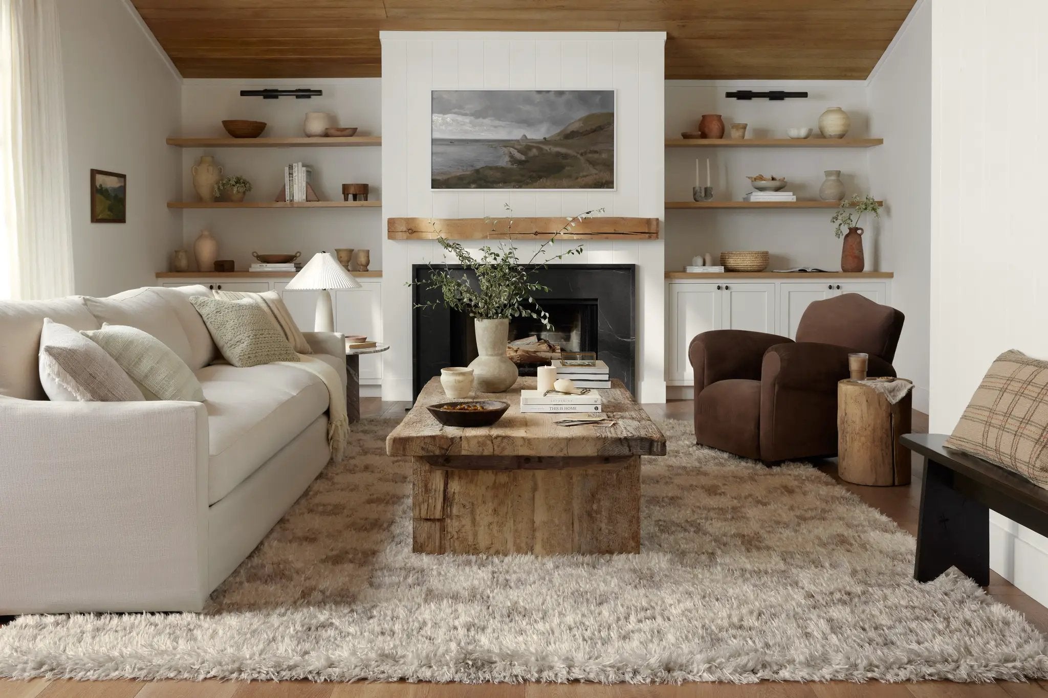 Amira AMI-05 Ivory / Pebble Area Rug by Angela Rose x Loloi
