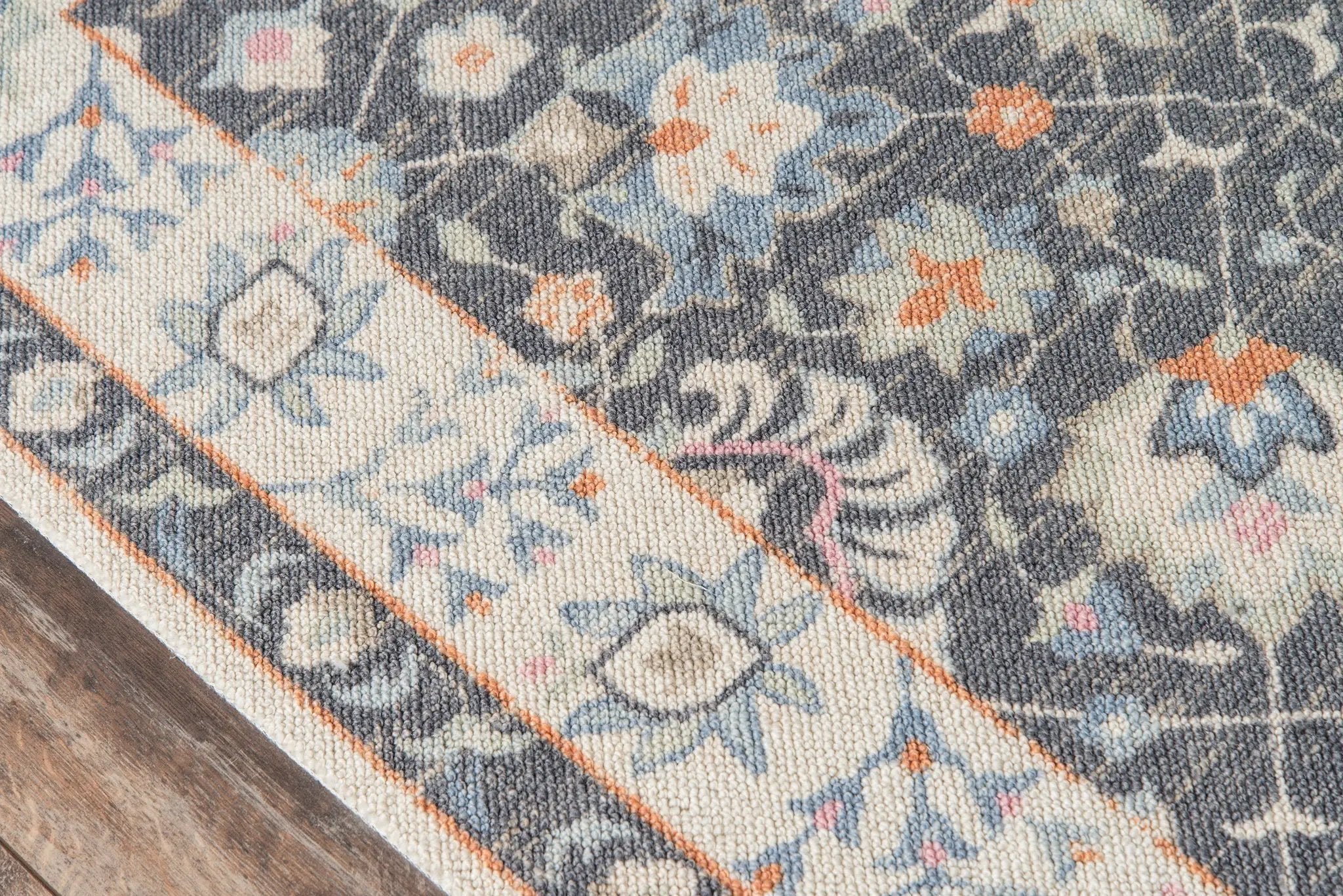 Anatolia ANA-8 Charcoal Area Rug by Momeni