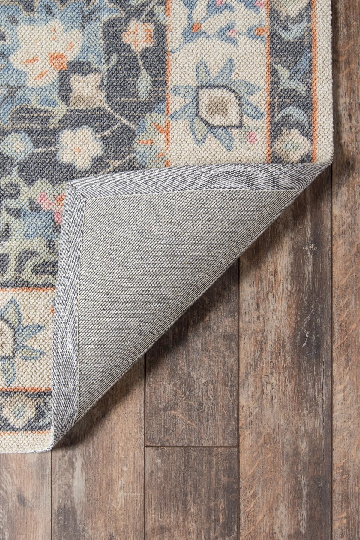 Anatolia ANA-8 Charcoal Area Rug by Momeni
