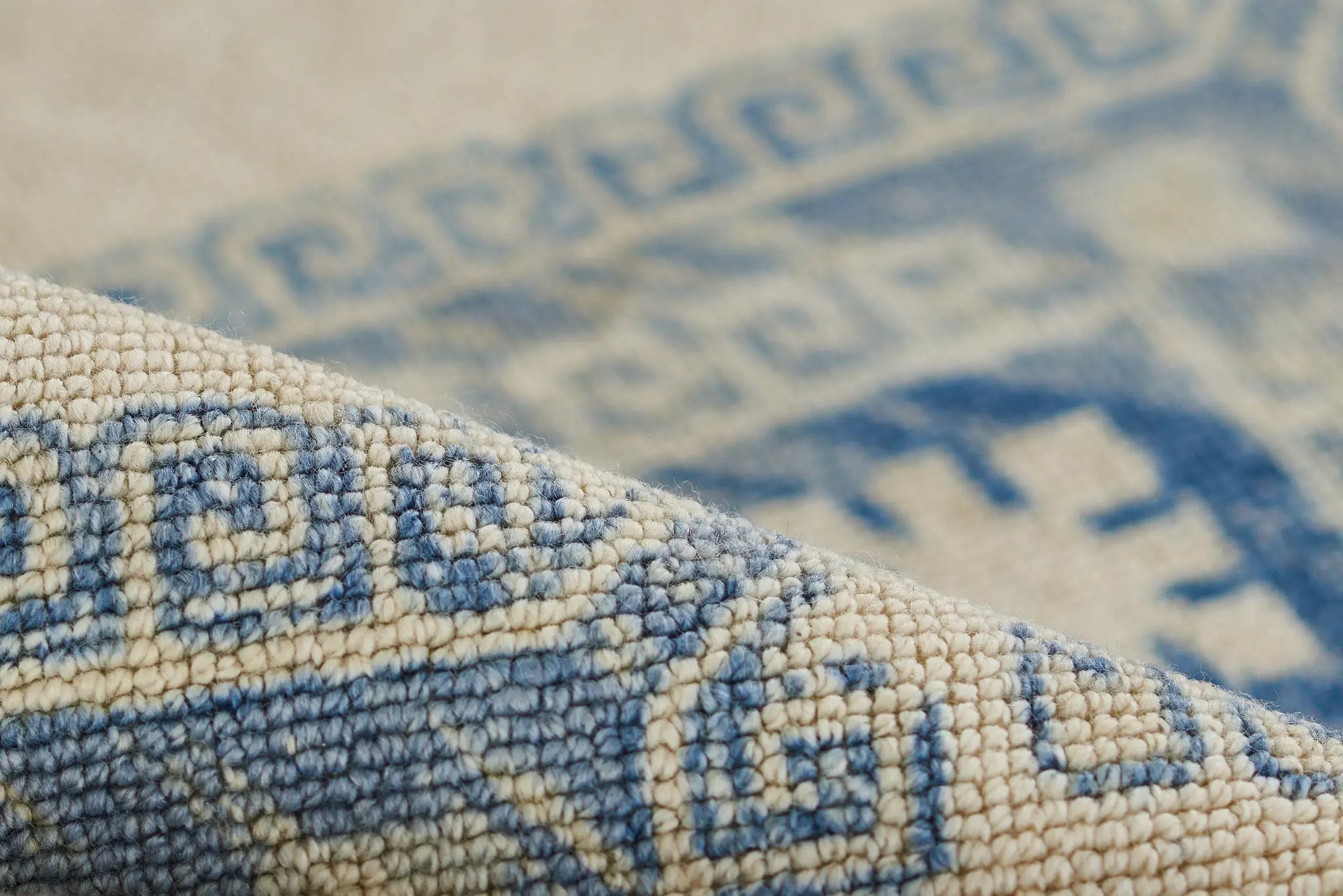 Anatolia ANA-10 Ivory Area Rug by Momeni