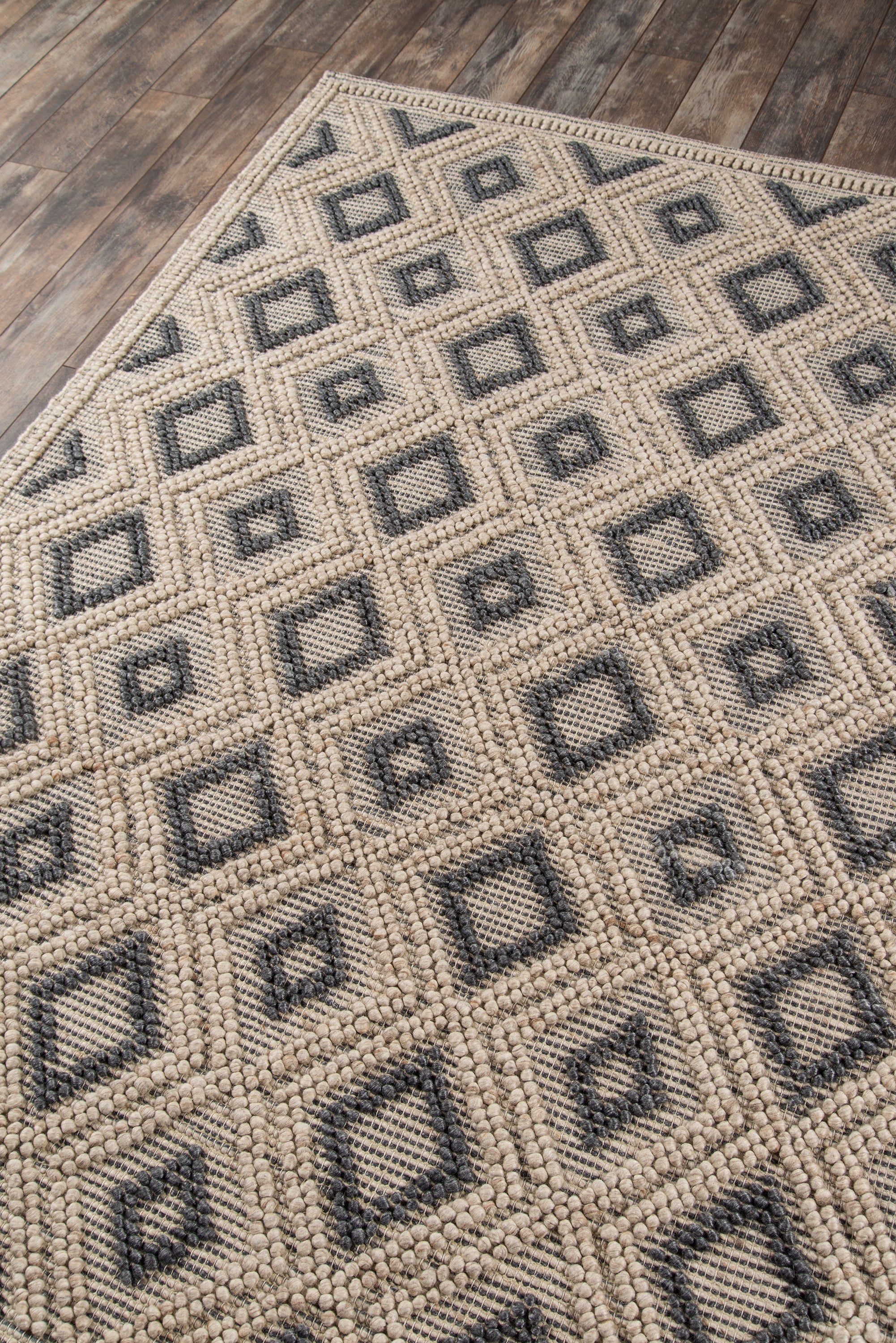 Momeni Andes AND-2 Beige Hand Woven Area Rug