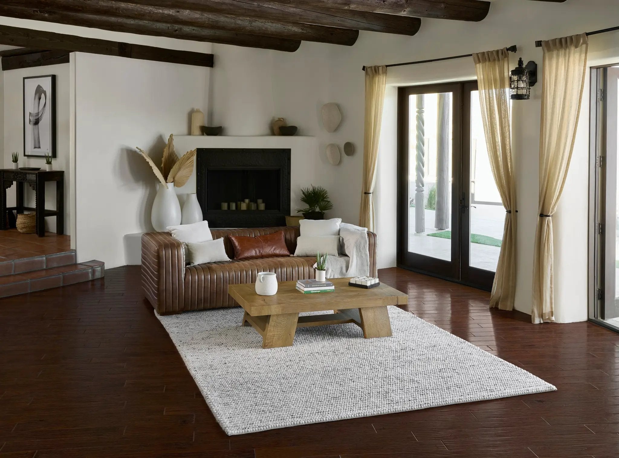 Andes AND-8 Ivory Area Rug by Momeni