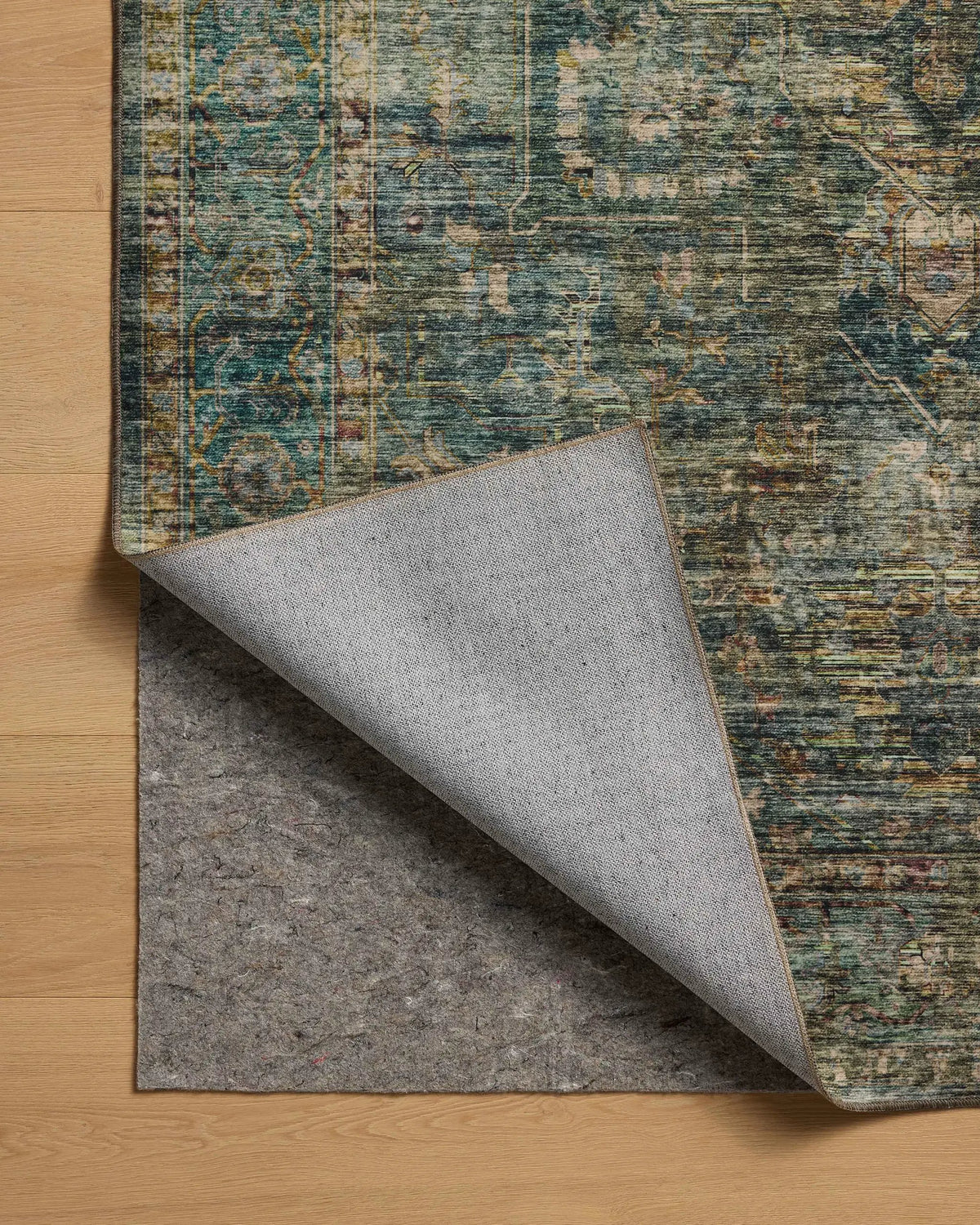 Anniston ANS-05 Lagoon / Multi Area Rug by Loloi
