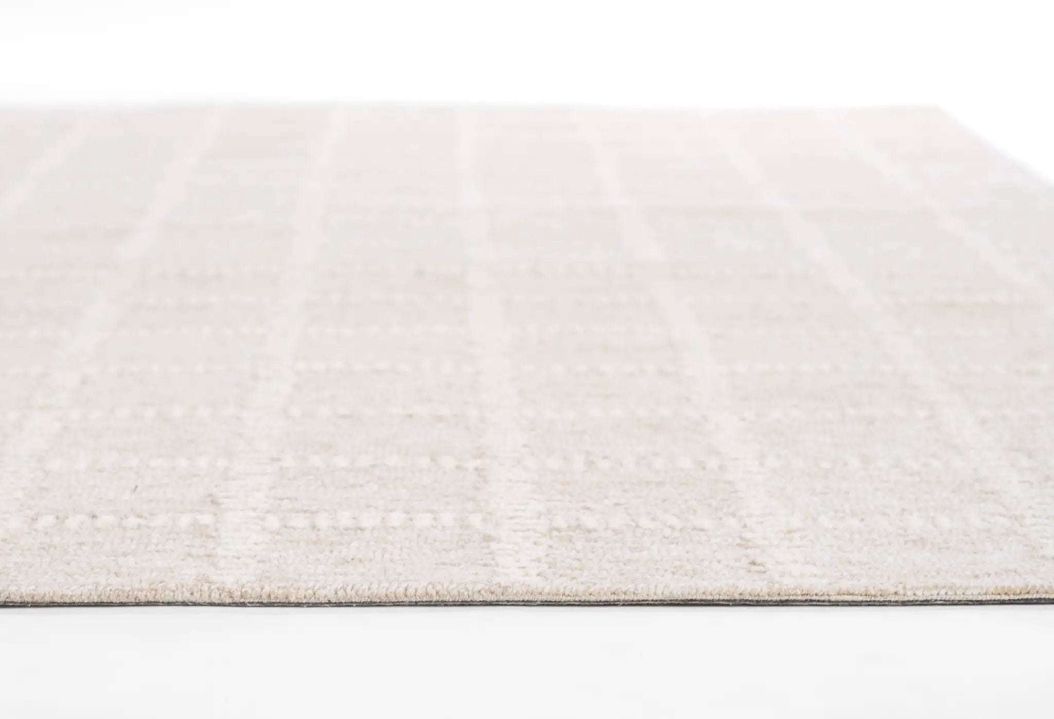 Archer ARC-3 Beige Area Rug by Momeni