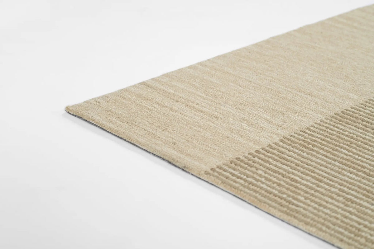 Archer ARC-6 Beige Area Rug by Momeni