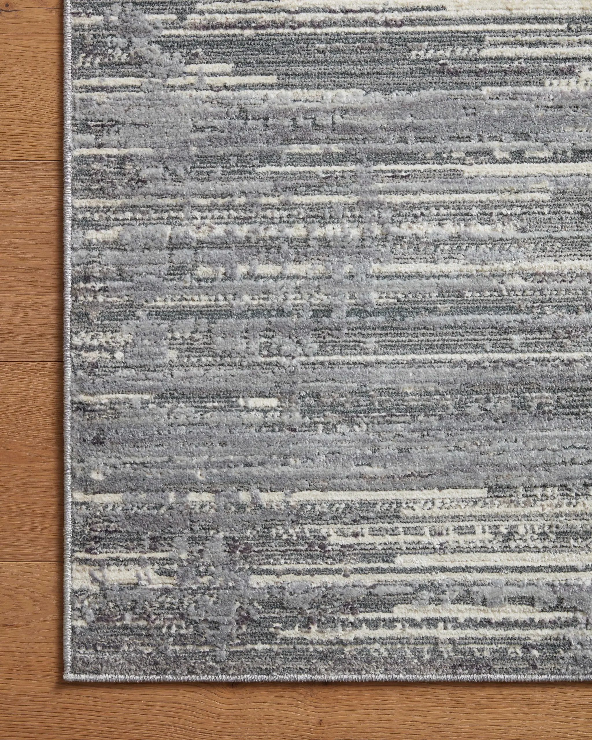 Arden ARD-03 Grey / Ivory Area Rug by Loloi