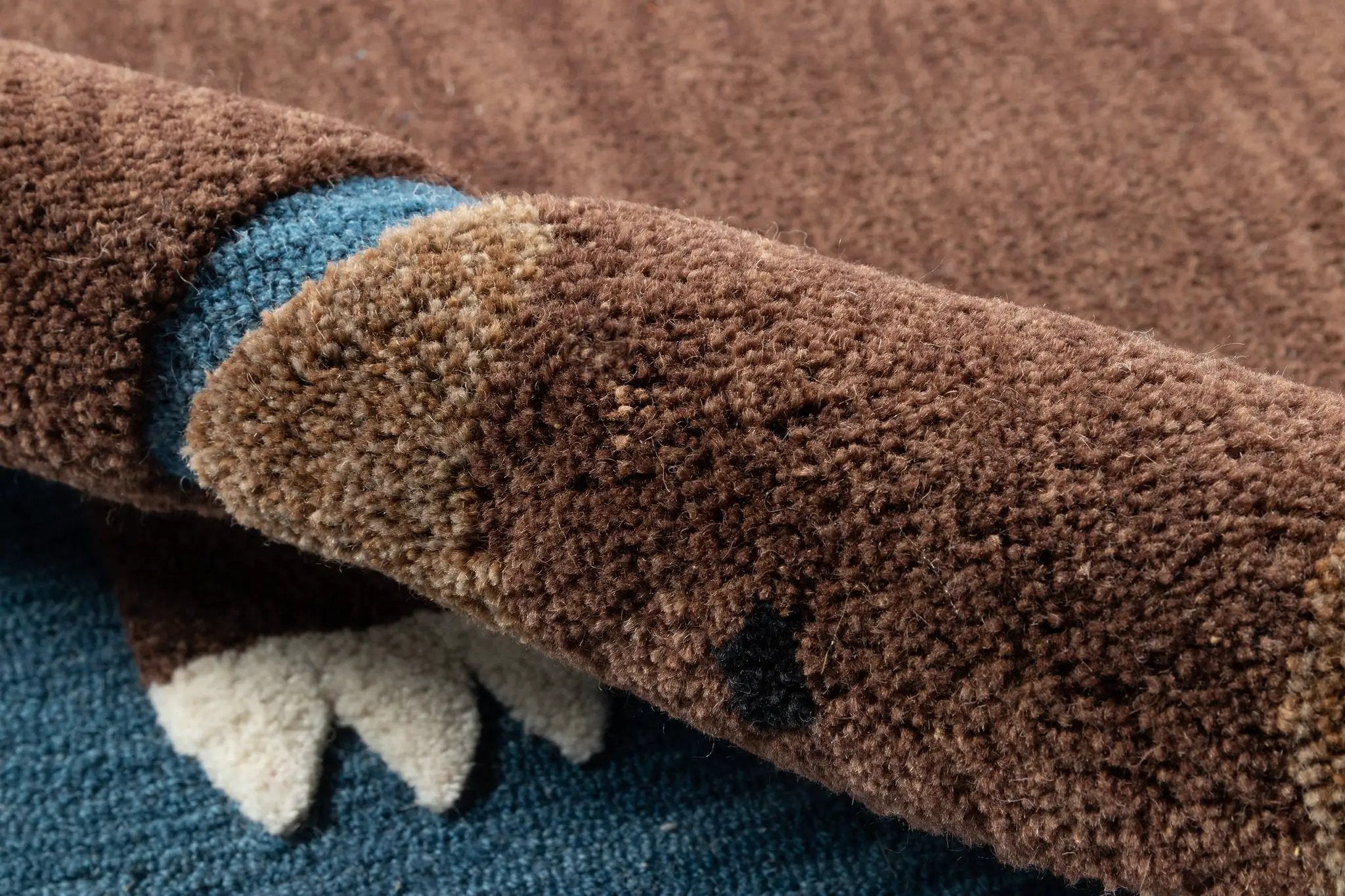Atticus ATC-4 (Bear) Navy Area Rug by Novogratz by Momeni