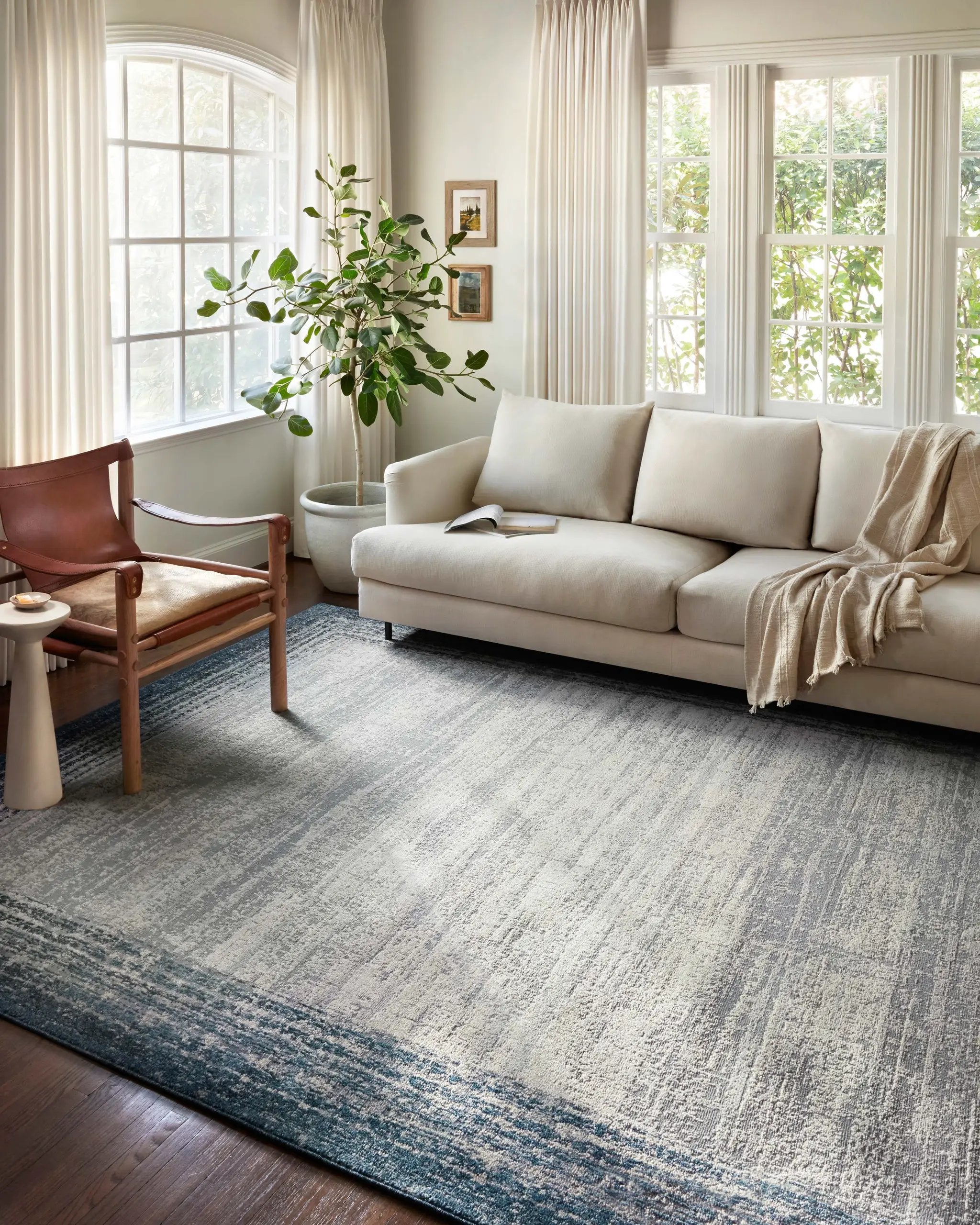 Austen AUS-02 Pebble / Blue Area Rug by Loloi