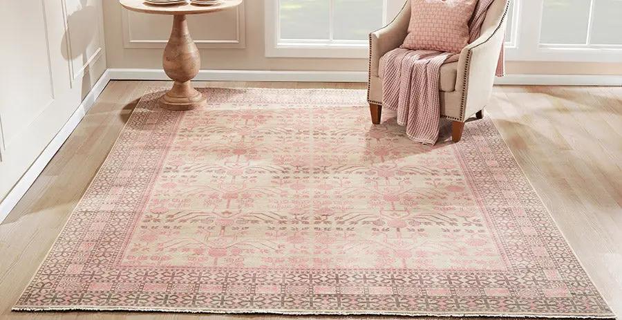 Banaras BNR-5 Pink Area Rug by Momeni