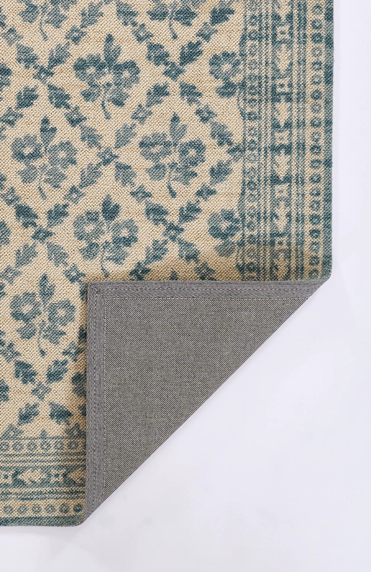 Bibury BIB-1 Blue Area Rug by Momeni