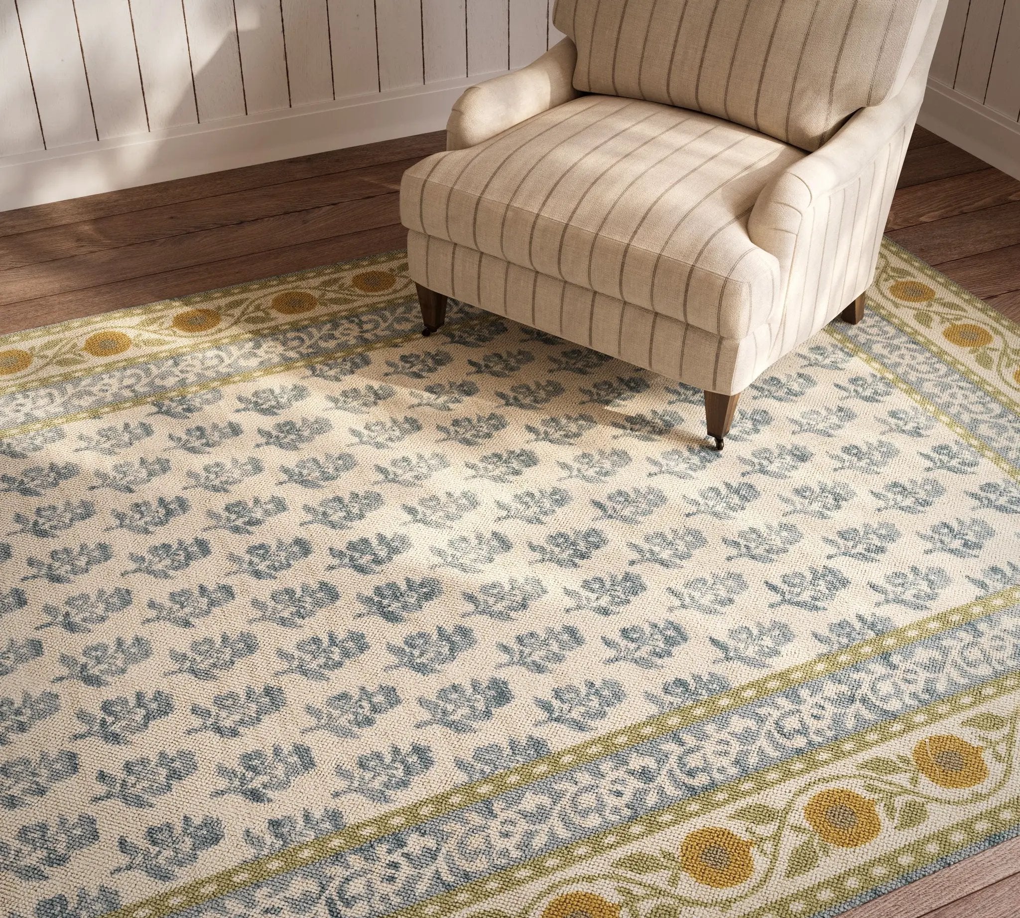 Bibury BIB-2 Multicolor Area Rug by Momeni