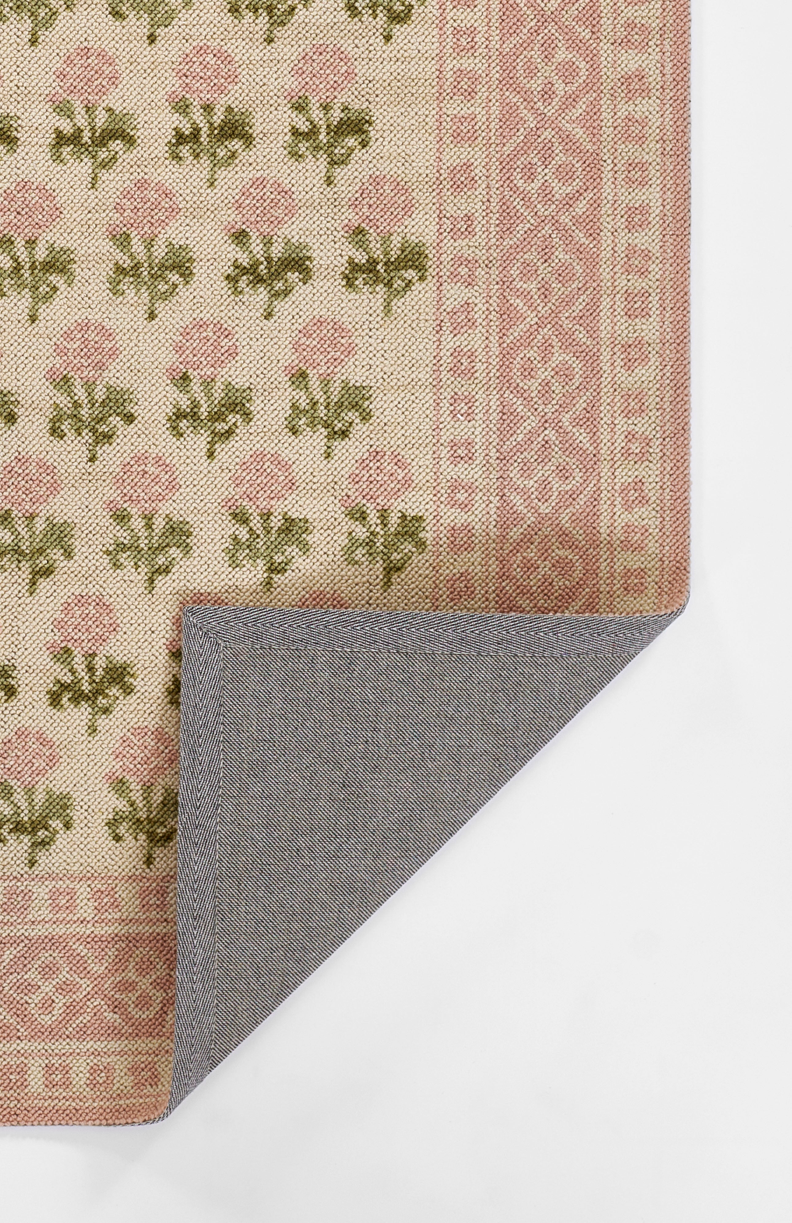 Momeni Bibury BIB-3 Pink Area Rug