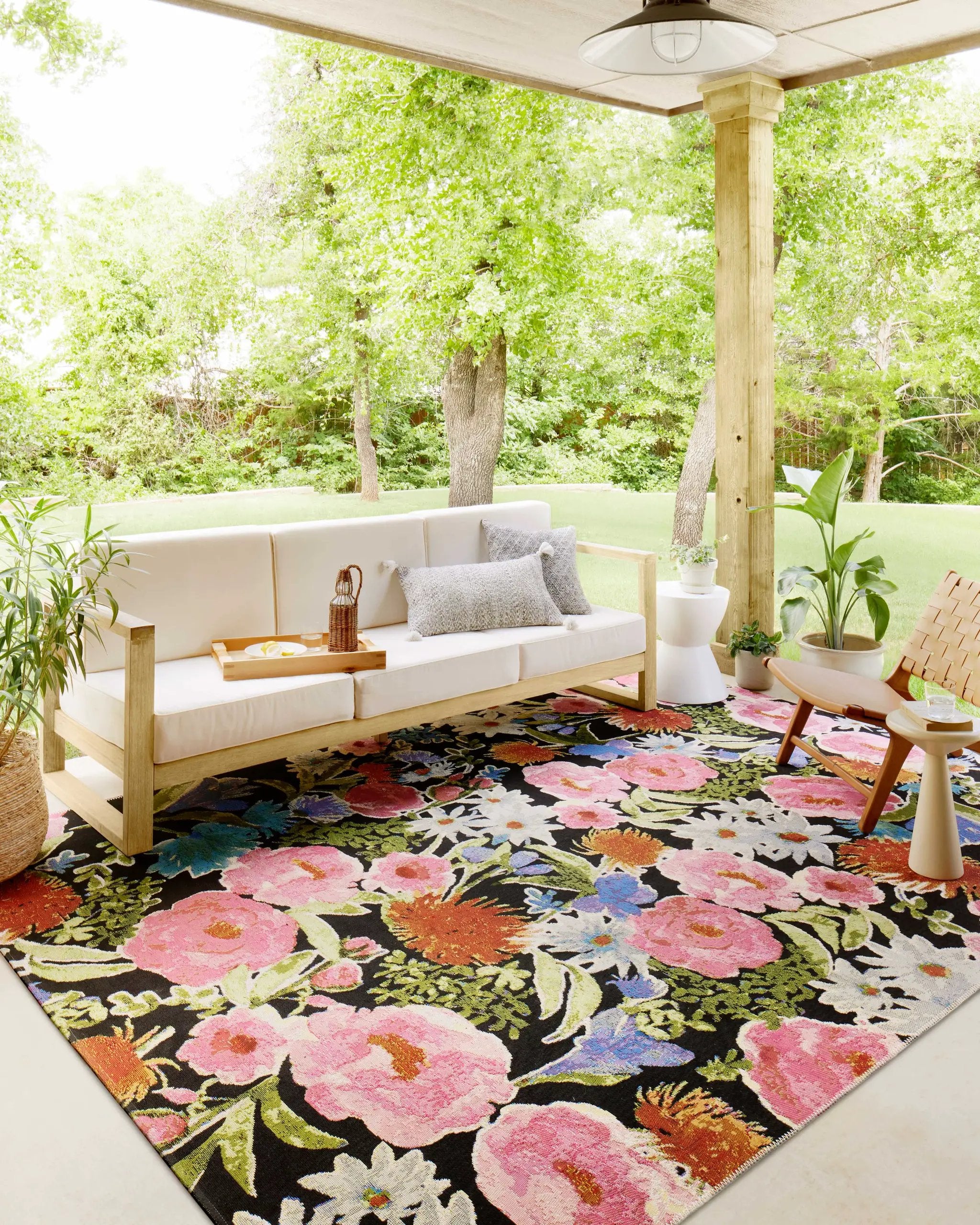 Botanical BOT-01 Black / Multi Area Rug by Loloi