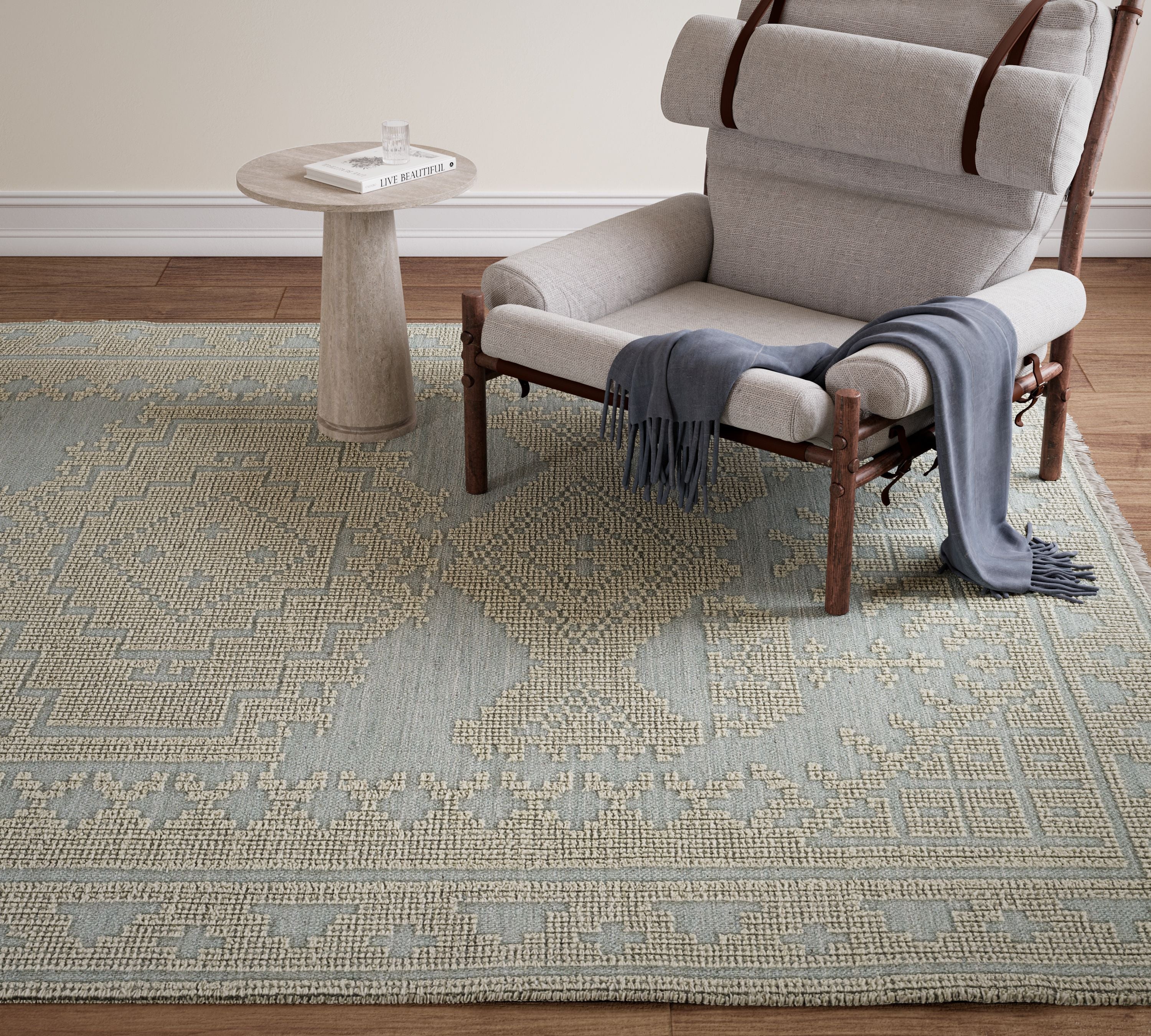 Momeni Bristol BRS-10 Blue Hand Woven Area Rug