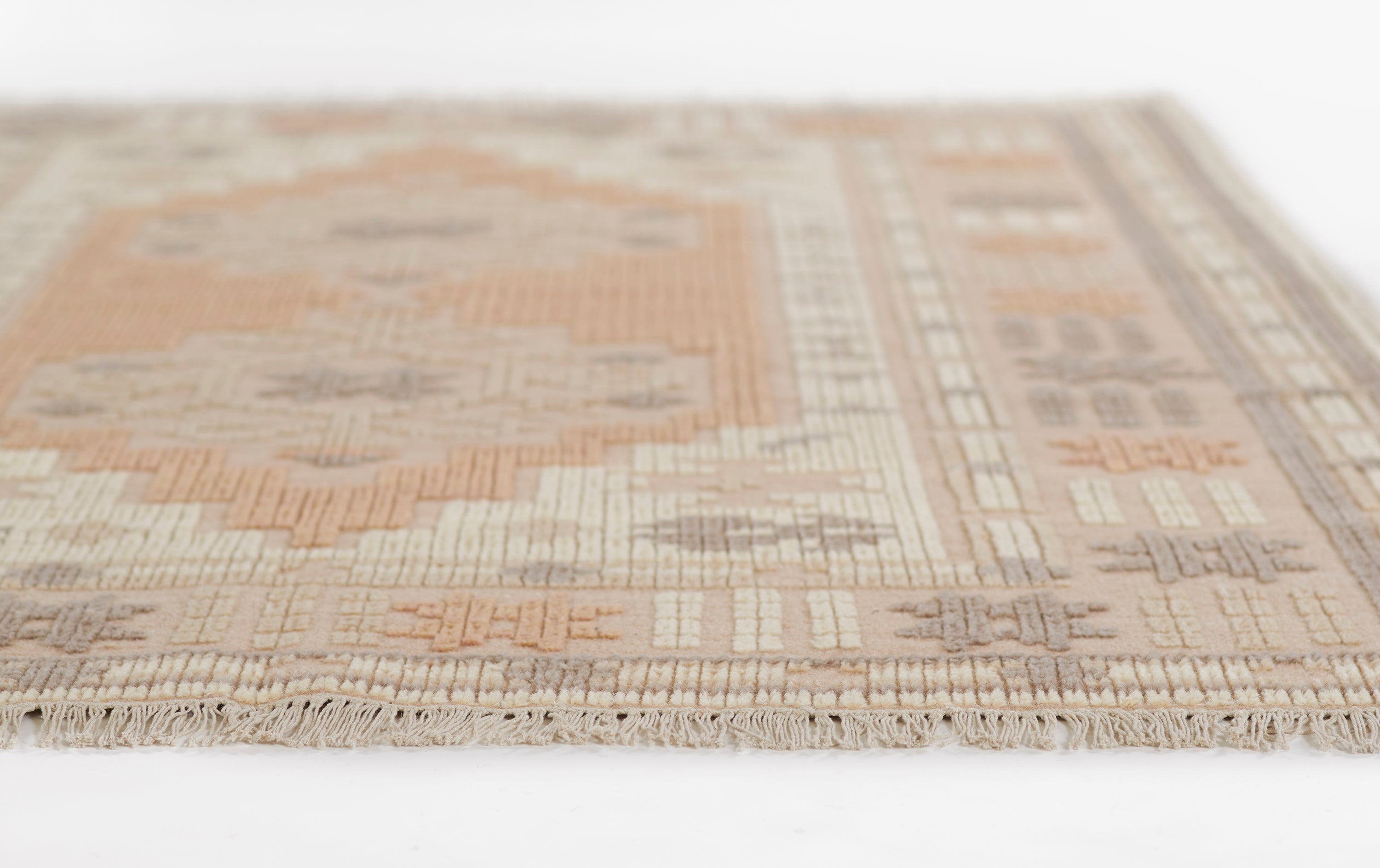 Momeni Bristol BRS-8 Blush Hand Woven Area Rug