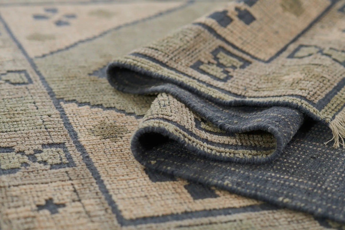 Bristol BRS-9 Blue Area Rug by Momeni