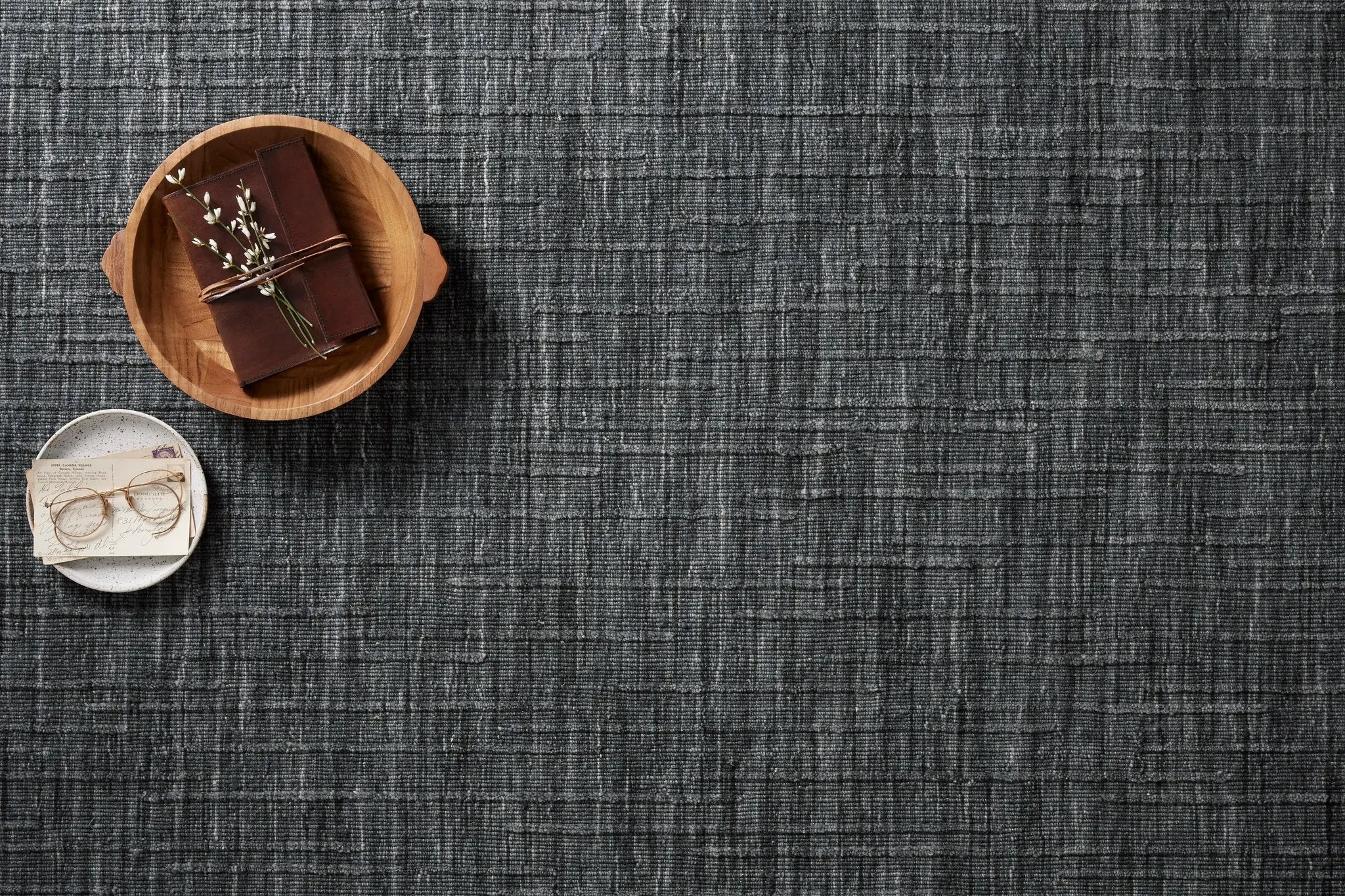 Brooks BRO-01 Ink Area Rug by Loloi