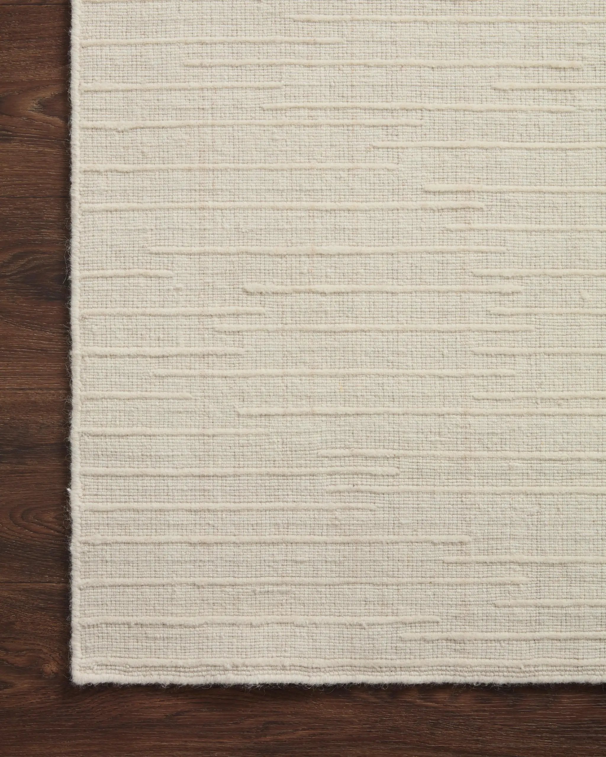 Brooks BRO-01 Ivory Area Rug by Loloi