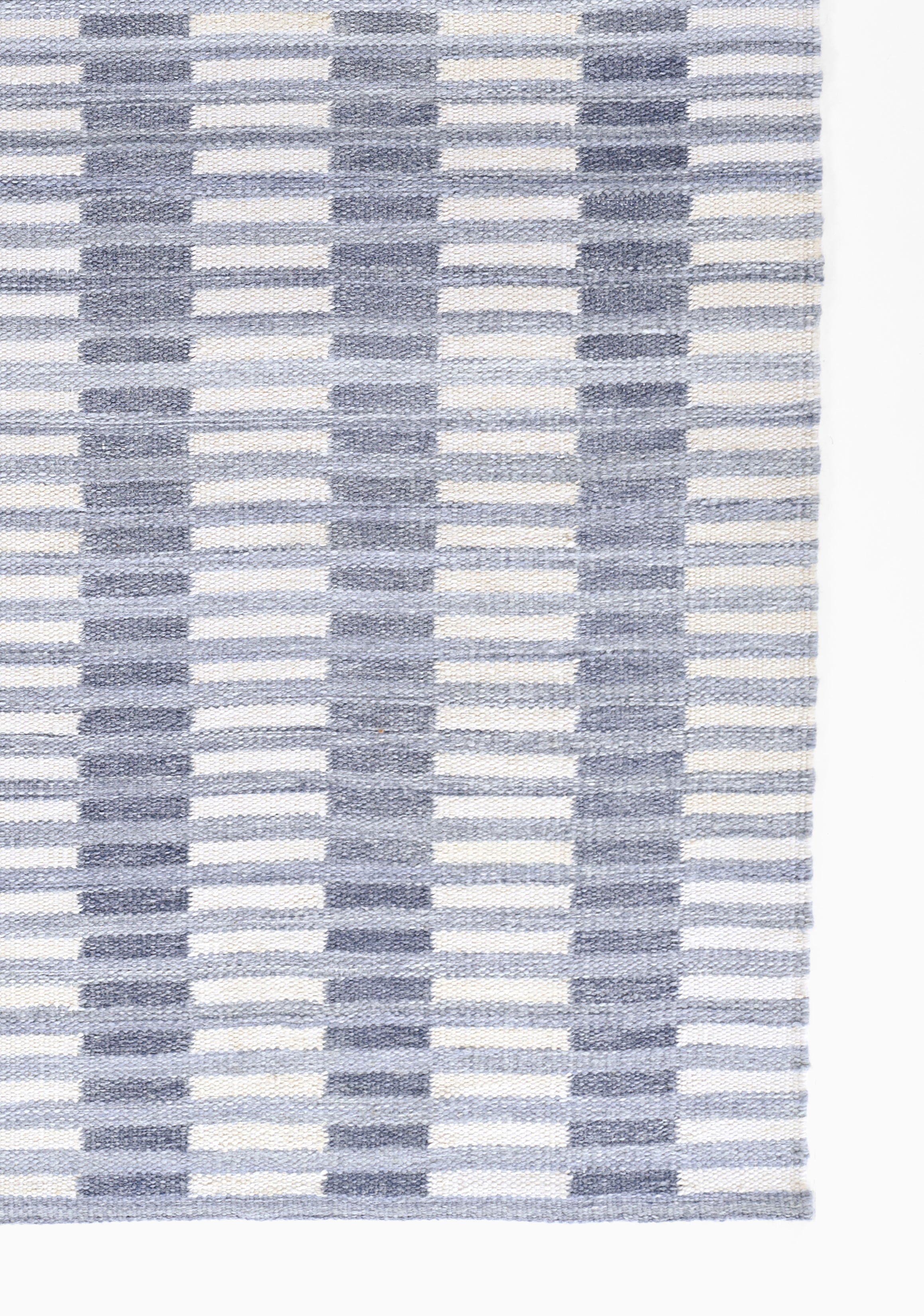 Caicos CAI-2 Blue Area Rug, handwoven sustainable PET with coastal geometric design