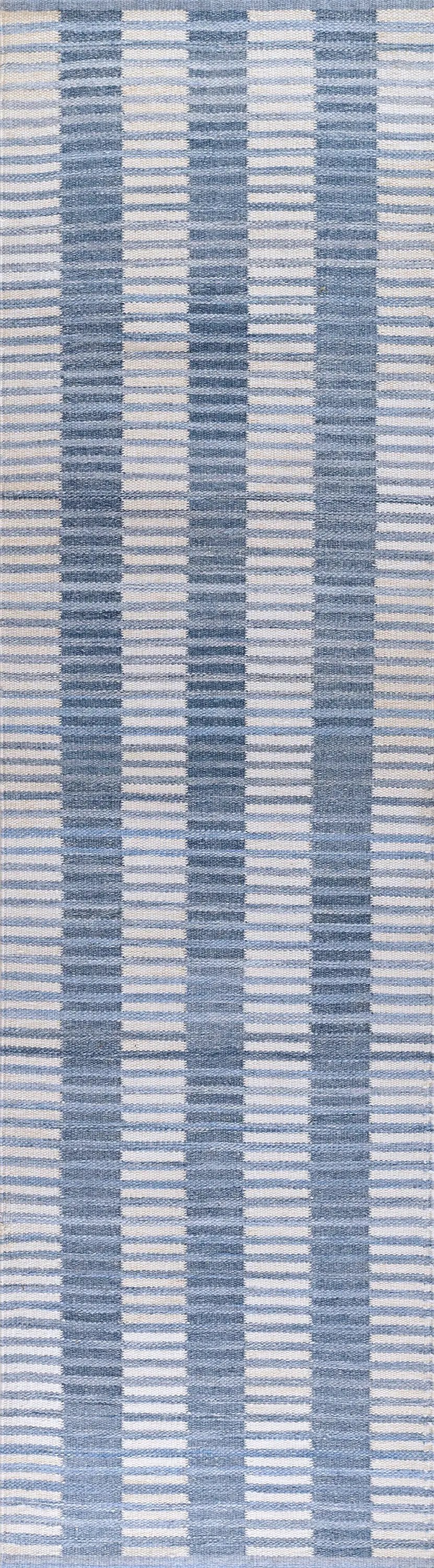 Caicos CAI-2 Blue Area Rug by Momeni