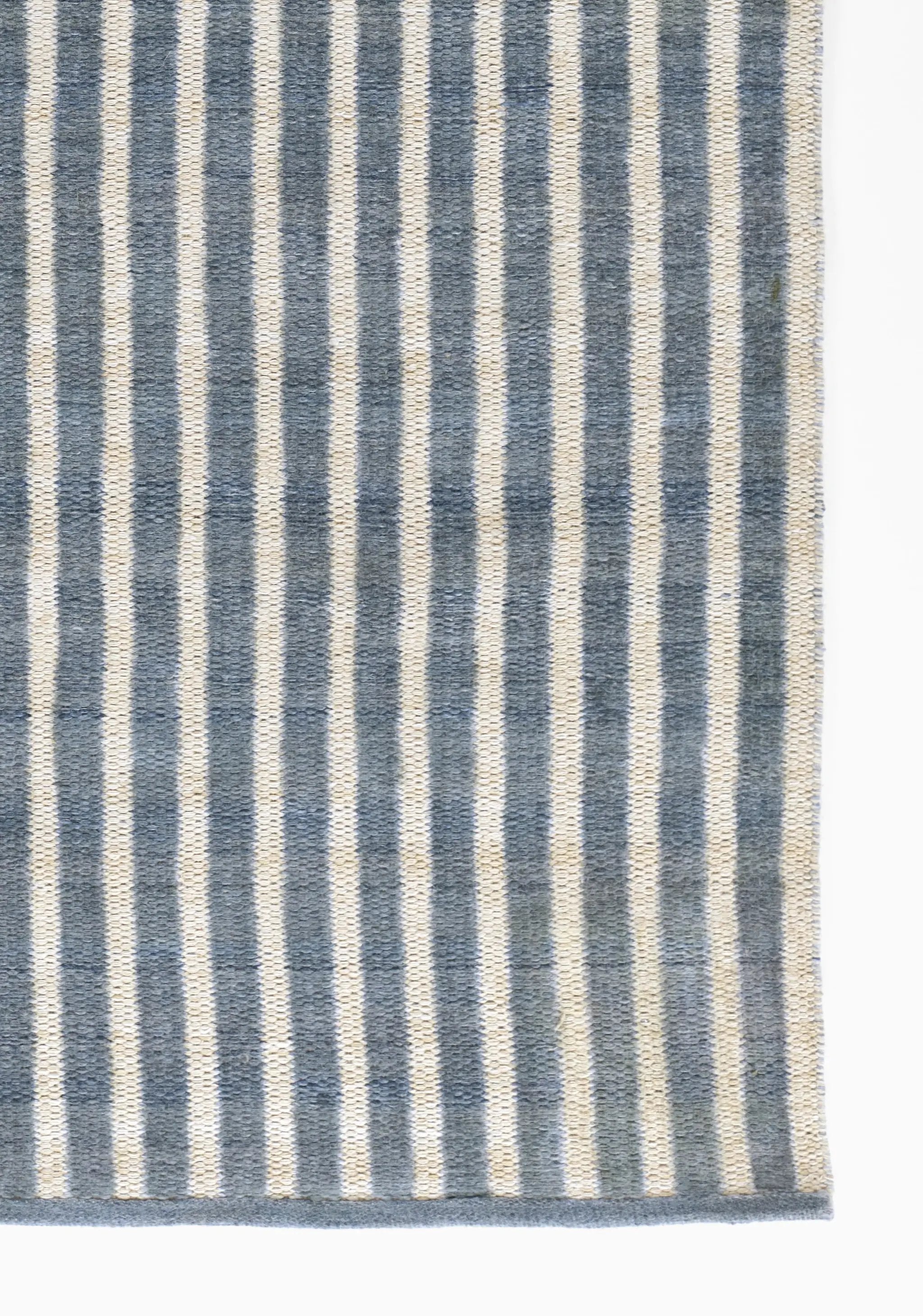 Caicos CAI-4 Blue Area Rug by Momeni