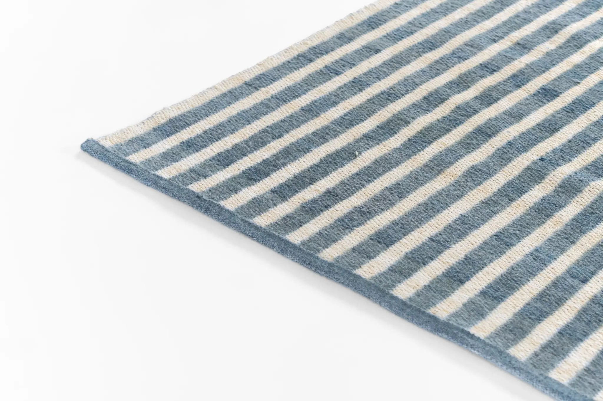 Caicos CAI-4 Blue Area Rug by Momeni