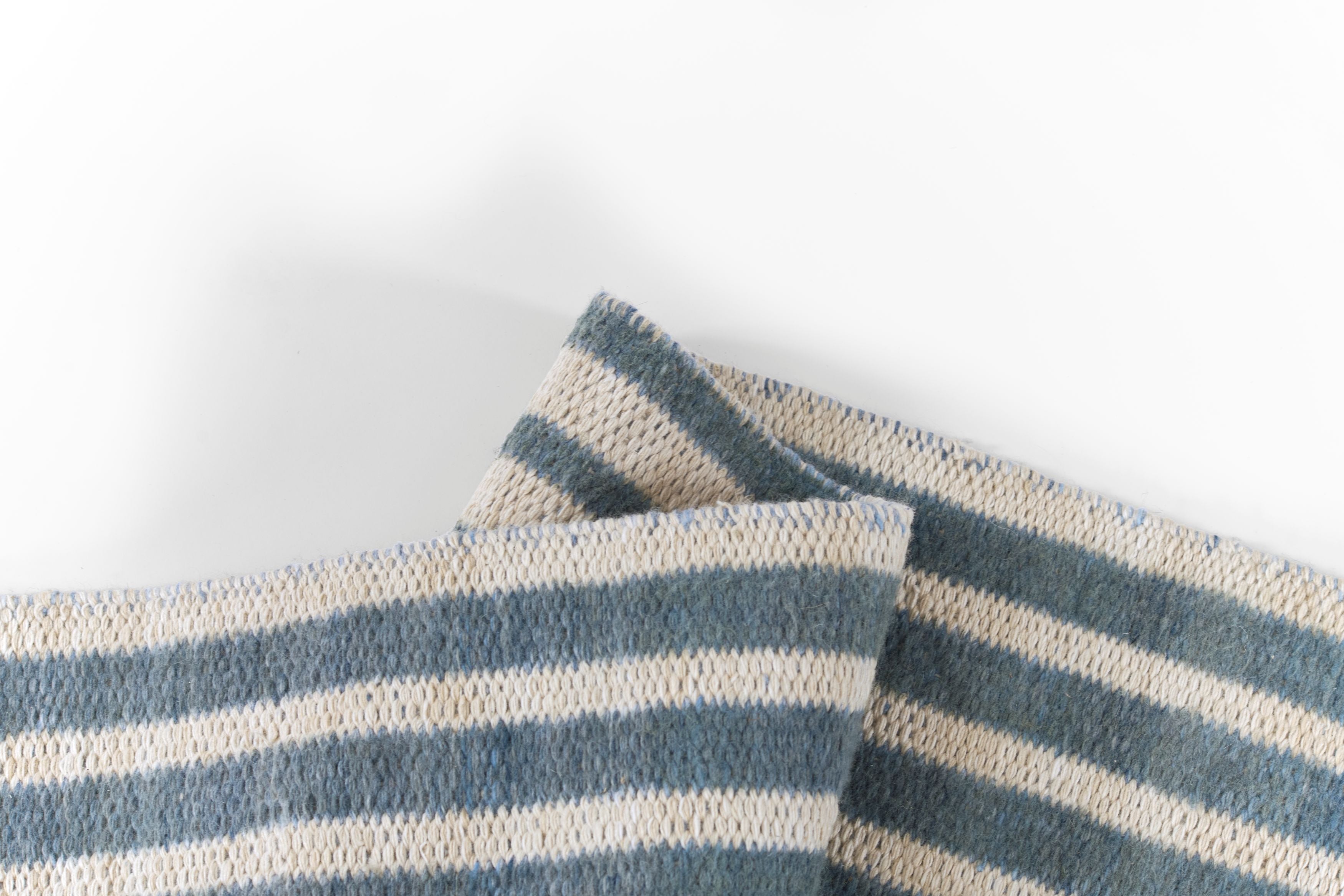 Caicos CAI-4 Blue Area Rug, eco-friendly PET fibers with modern geometric patterns