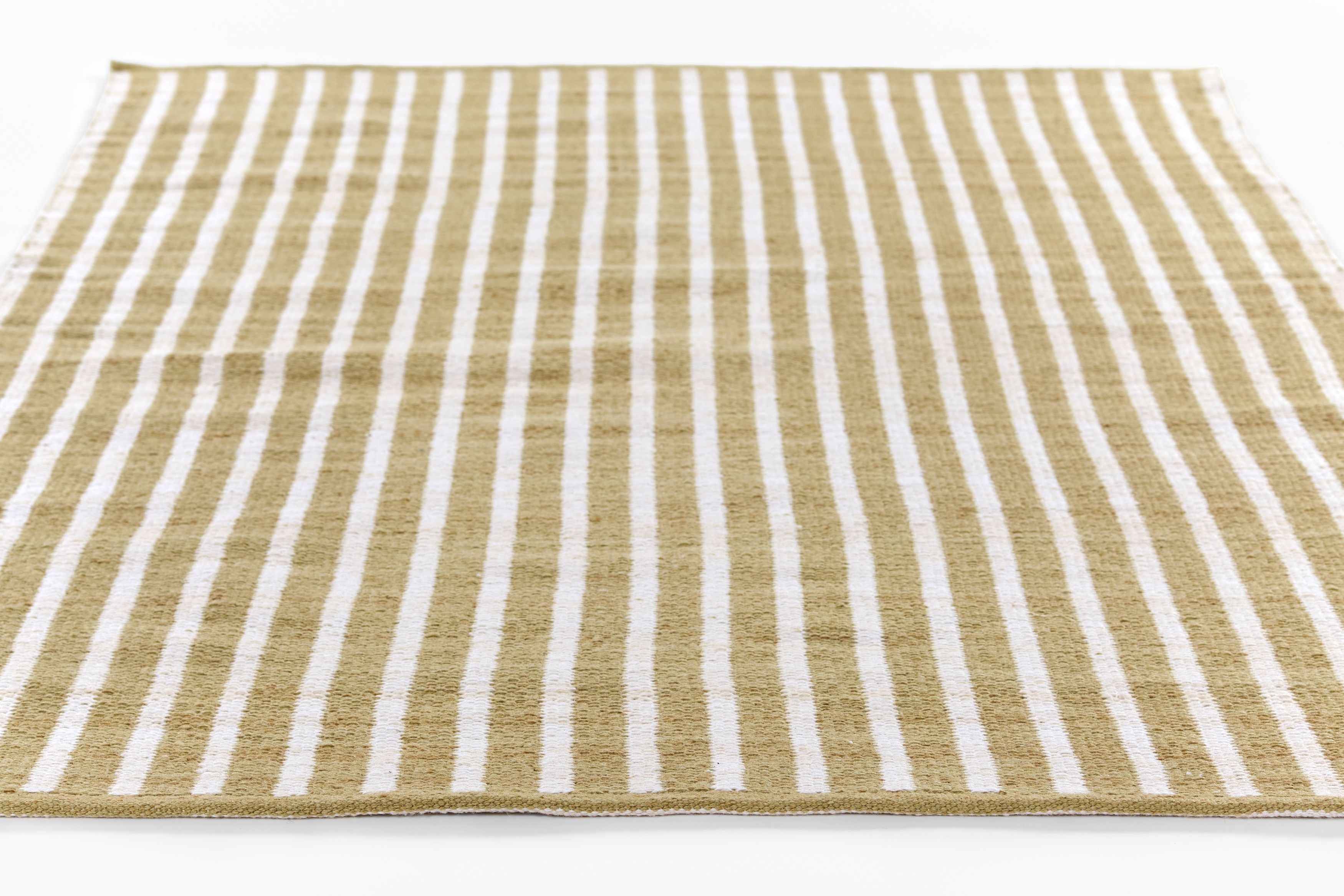 Caicos CAI-4 Green Area Rug, nature-inspired sustainable PET flatwoven rug