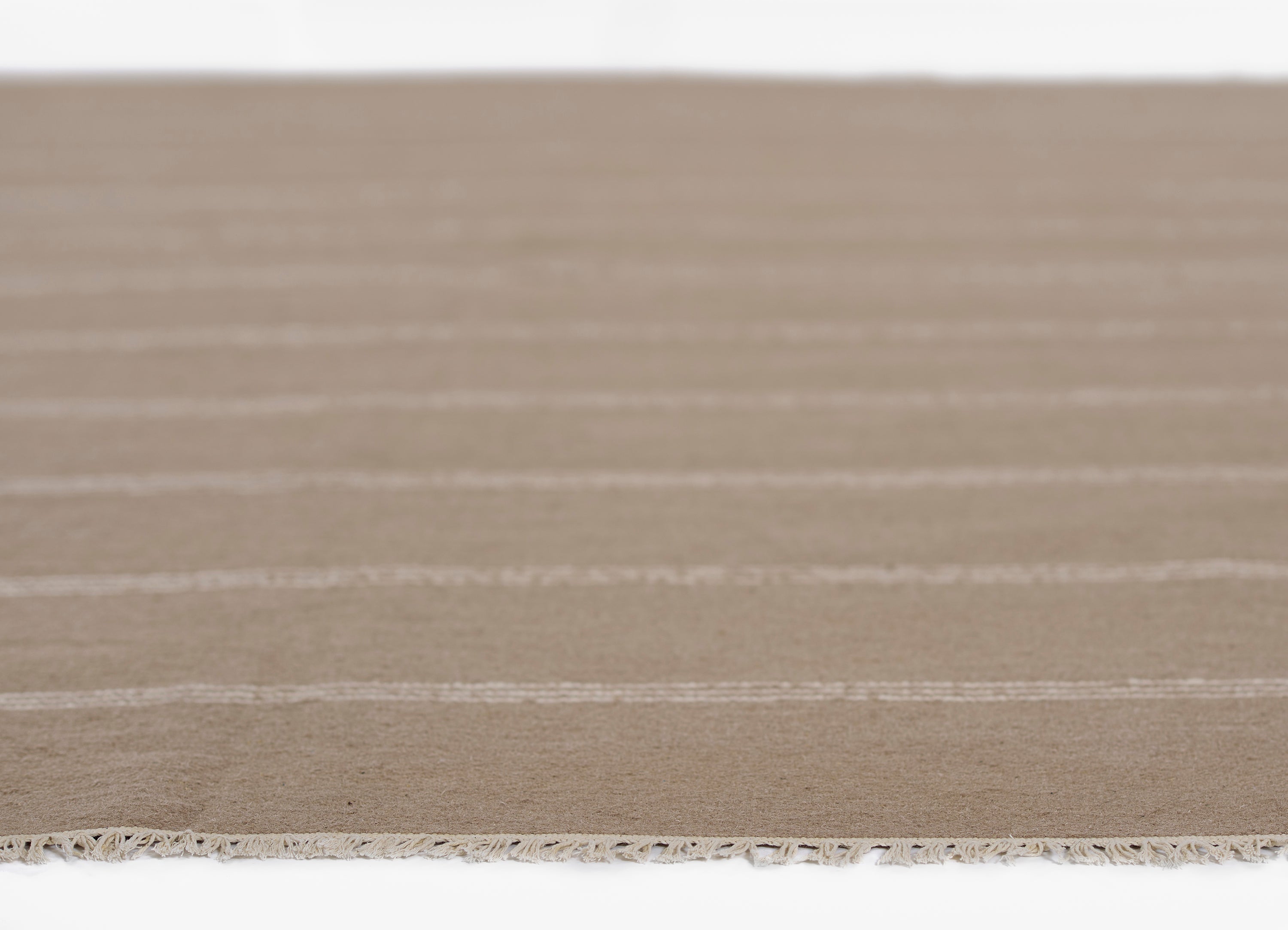 Pure Salt Caseres CES-1 Mauve Hand Tufted Area Rug by Momeni