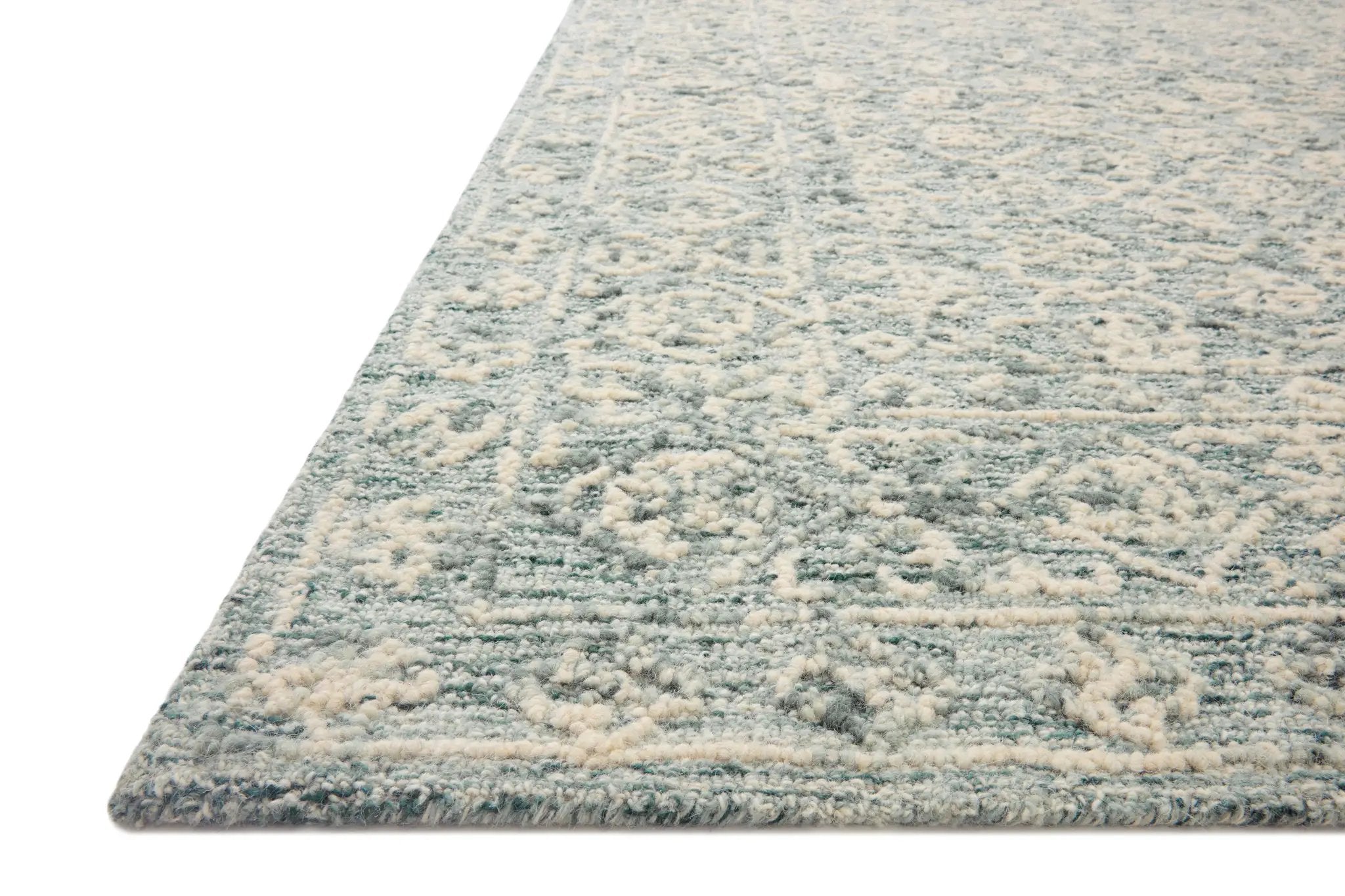 Cecelia CEC-01 Ocean / Ivory Area Rug by Loloi
