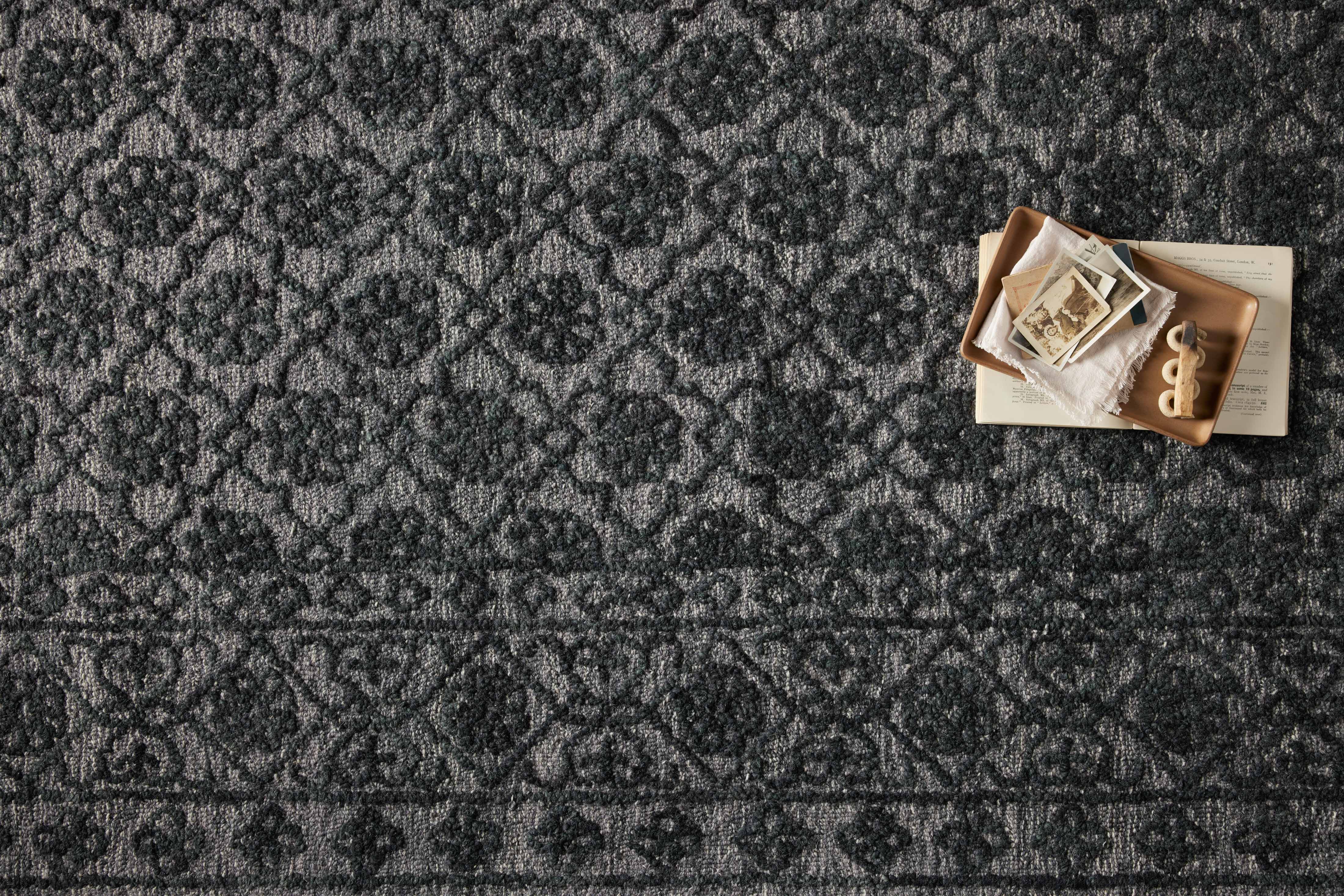 Loloi Cecelia CEC-01 Smoke / Dk. Grey Area Rug
