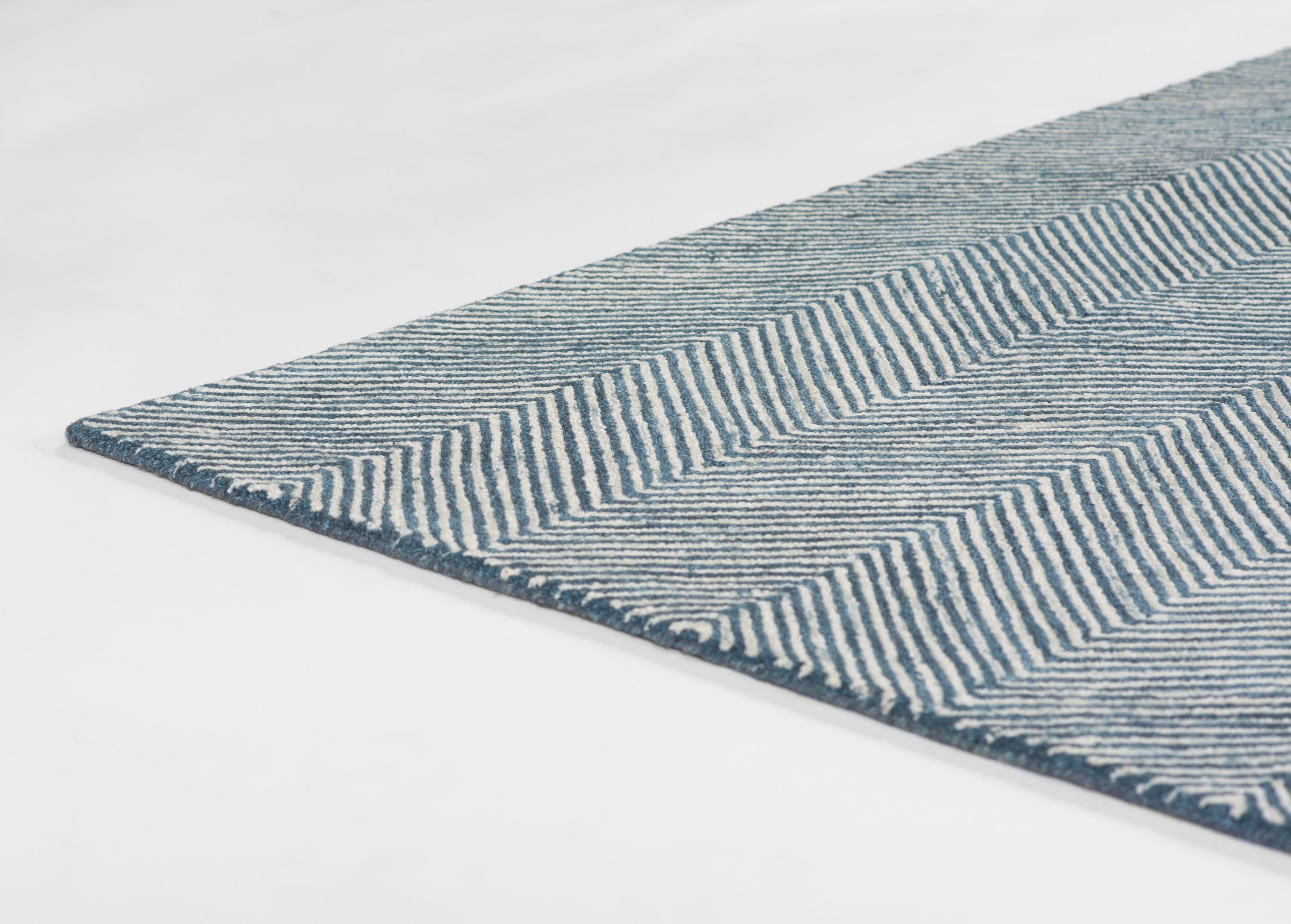 Momeni Charles CHR-1 Denim Hand Tufted Area Rug