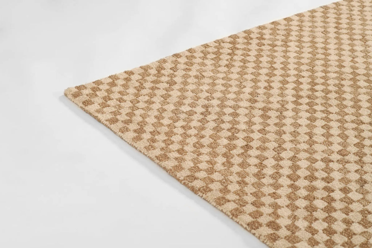 Charles CHR-2 Brown Area Rug by Momeni