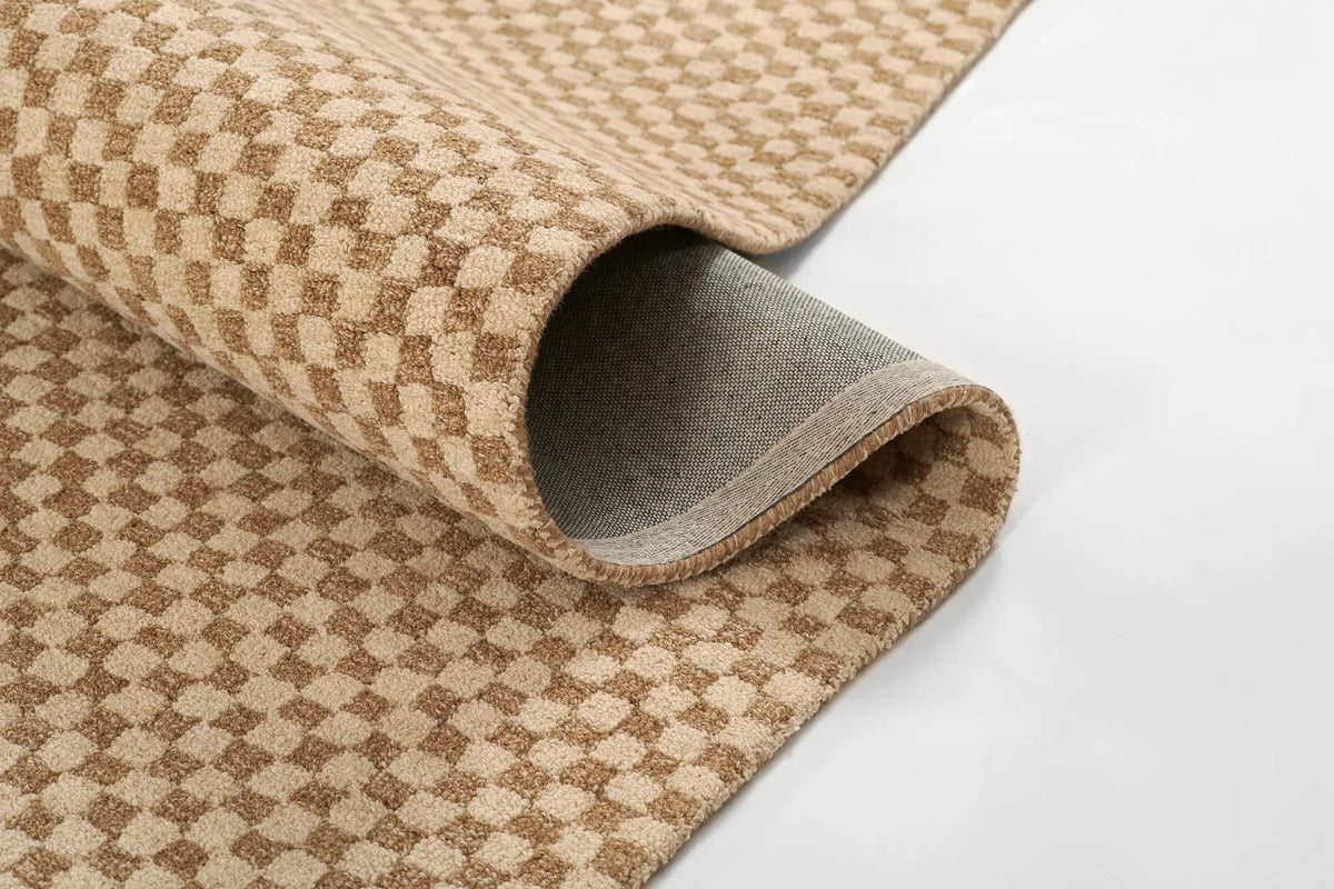 Charles CHR-2 Brown Area Rug by Momeni