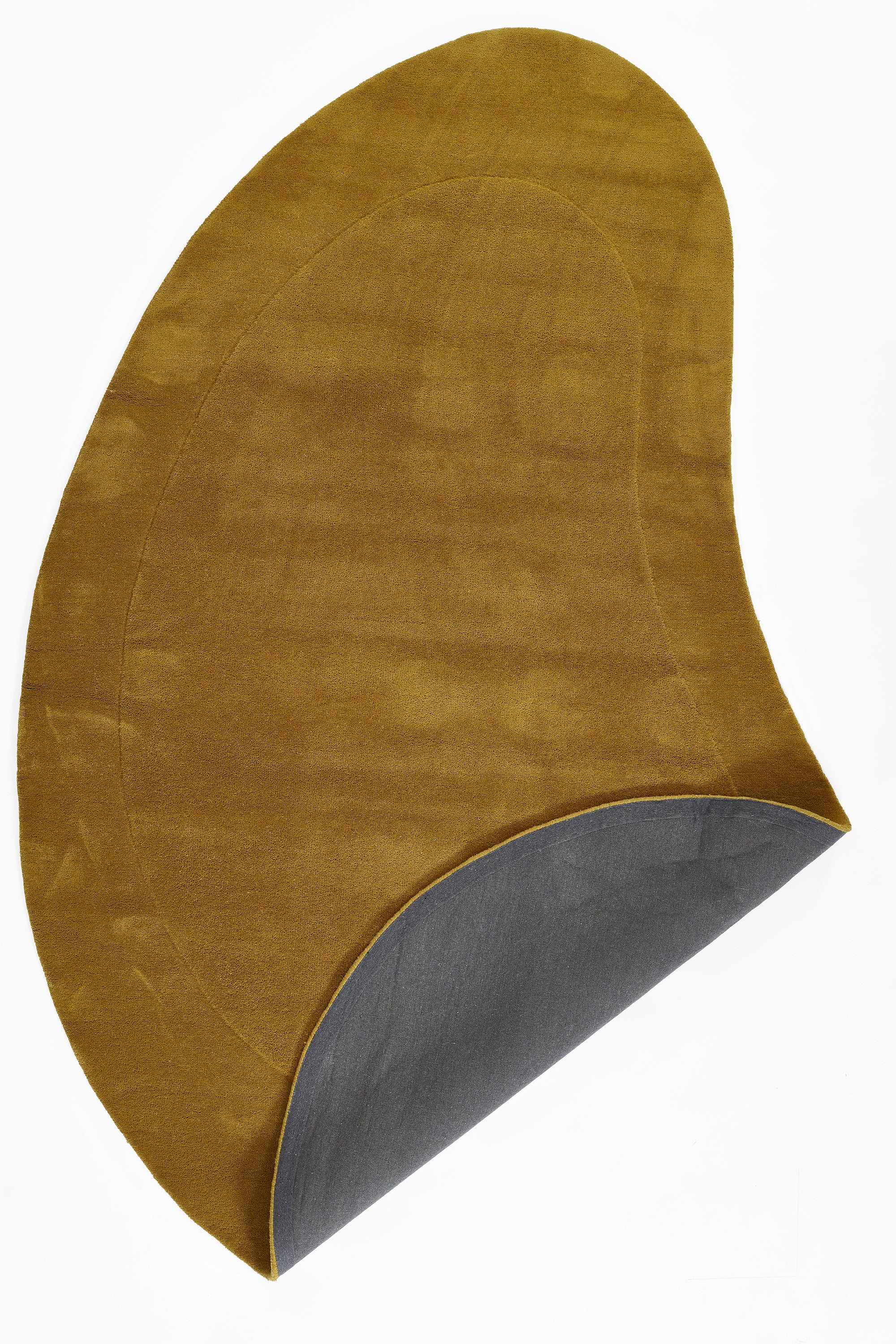 Momeni Claude CUD-1 Turmeric Rug