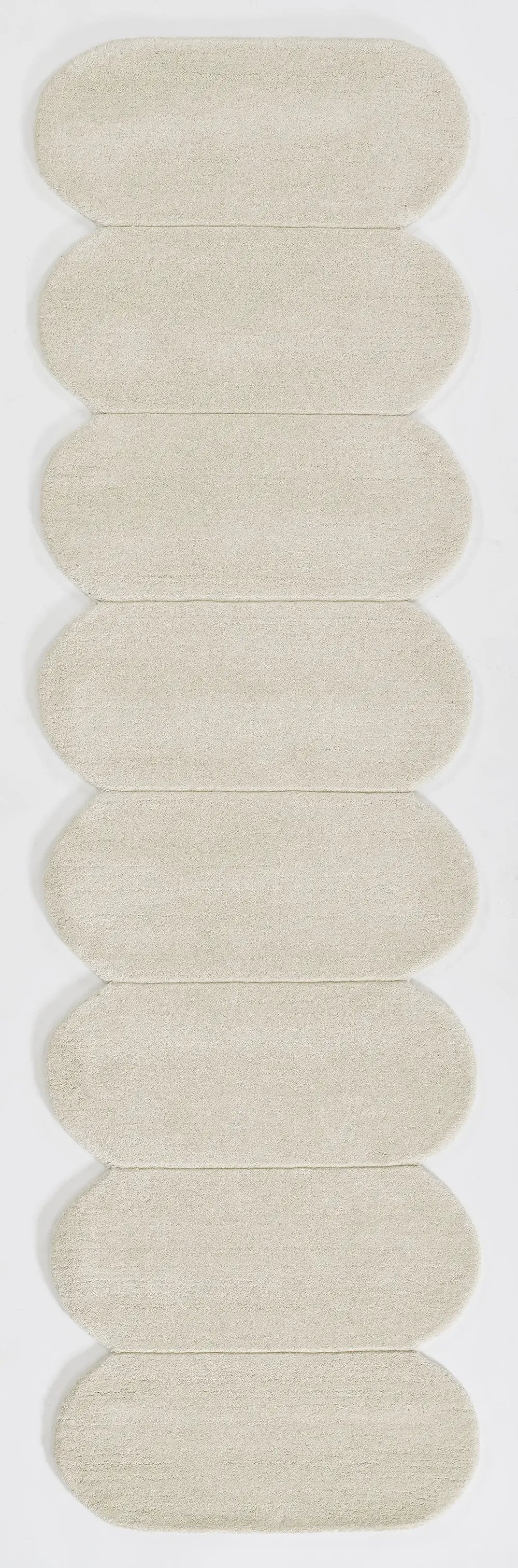 Claude CUD-2 Ivory Area Rug by Momeni