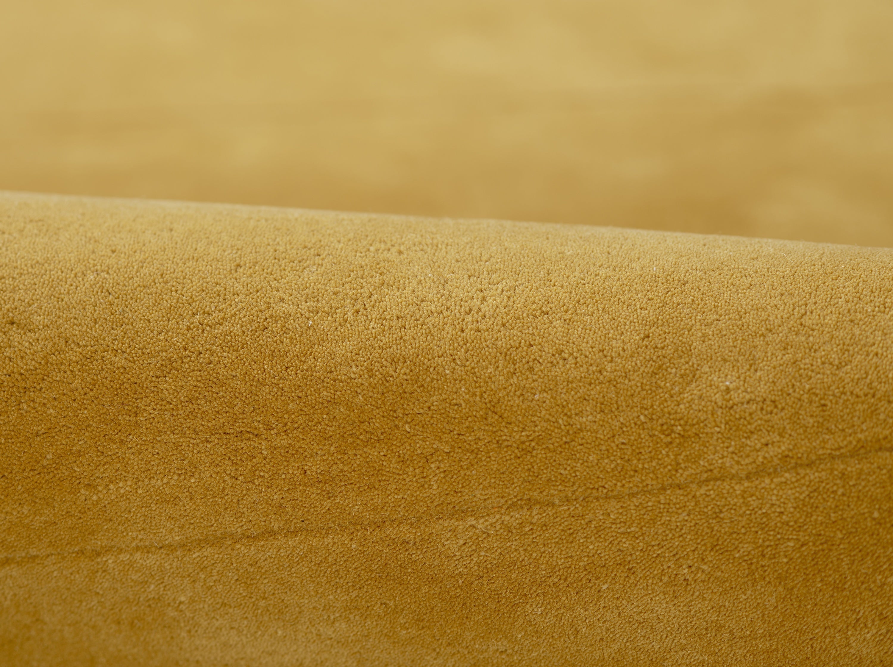 Momeni Claud CUD-2 Tumeric Hand Tufted Area Rug