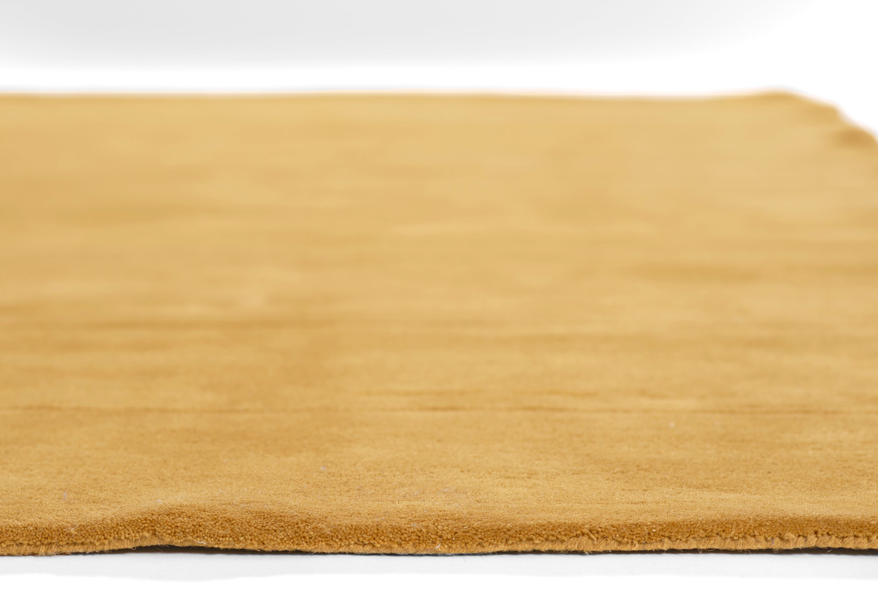 Momeni Claud CUD-2 Tumeric Hand Tufted Area Rug