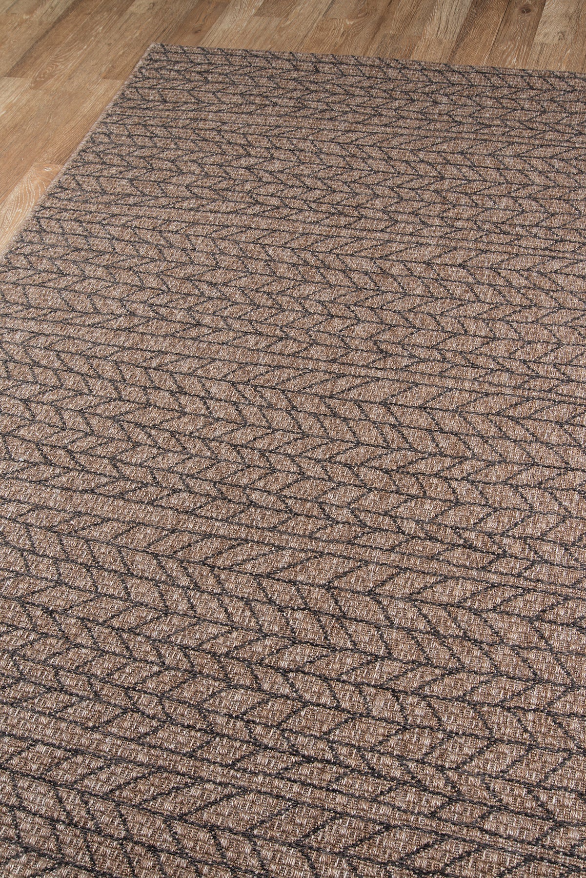 Momeni Como COM-2 Tan Indoor/Outdoor Area Rug