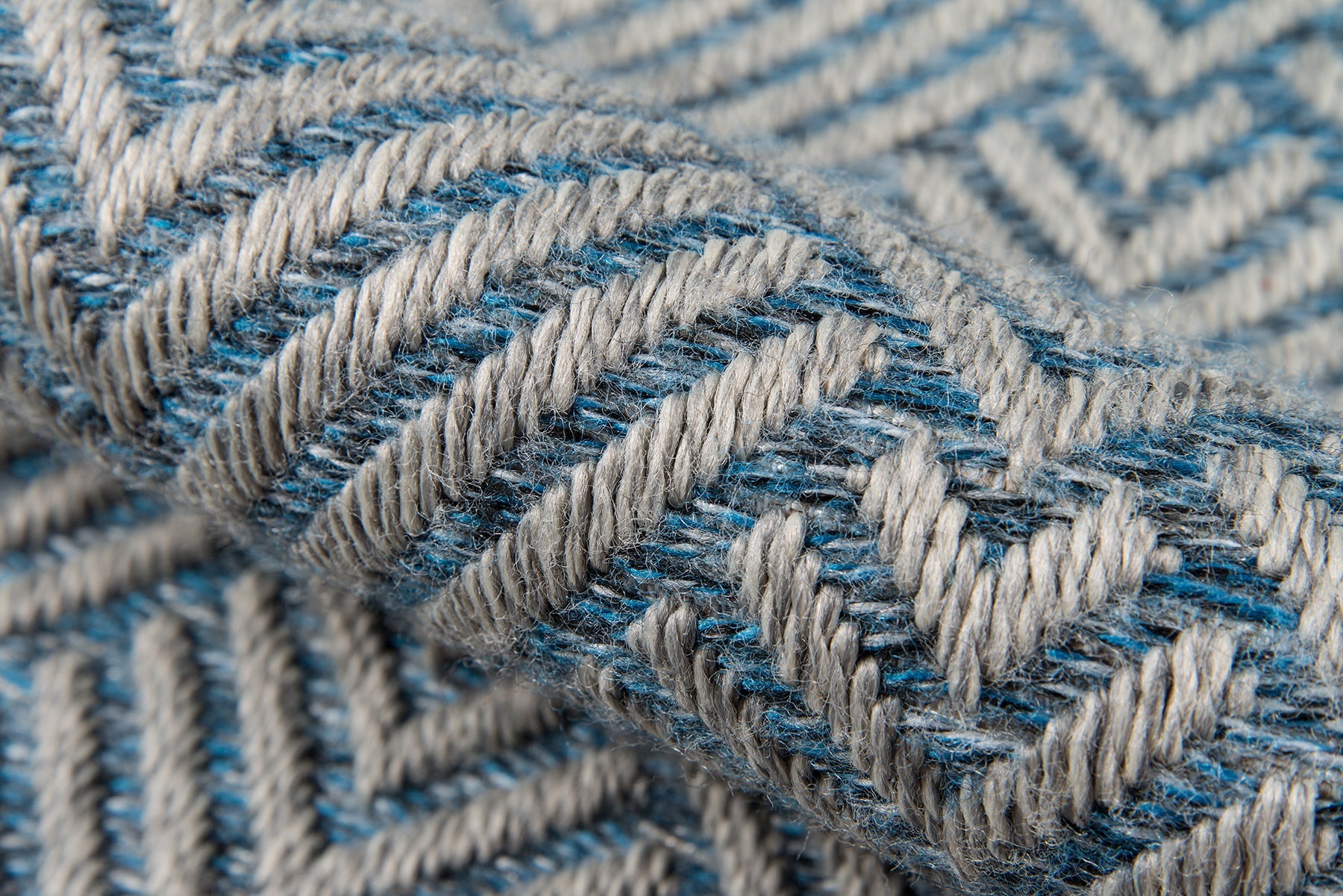 Momeni Como COM-3 Blue Indoor/Outdoor Area Rug