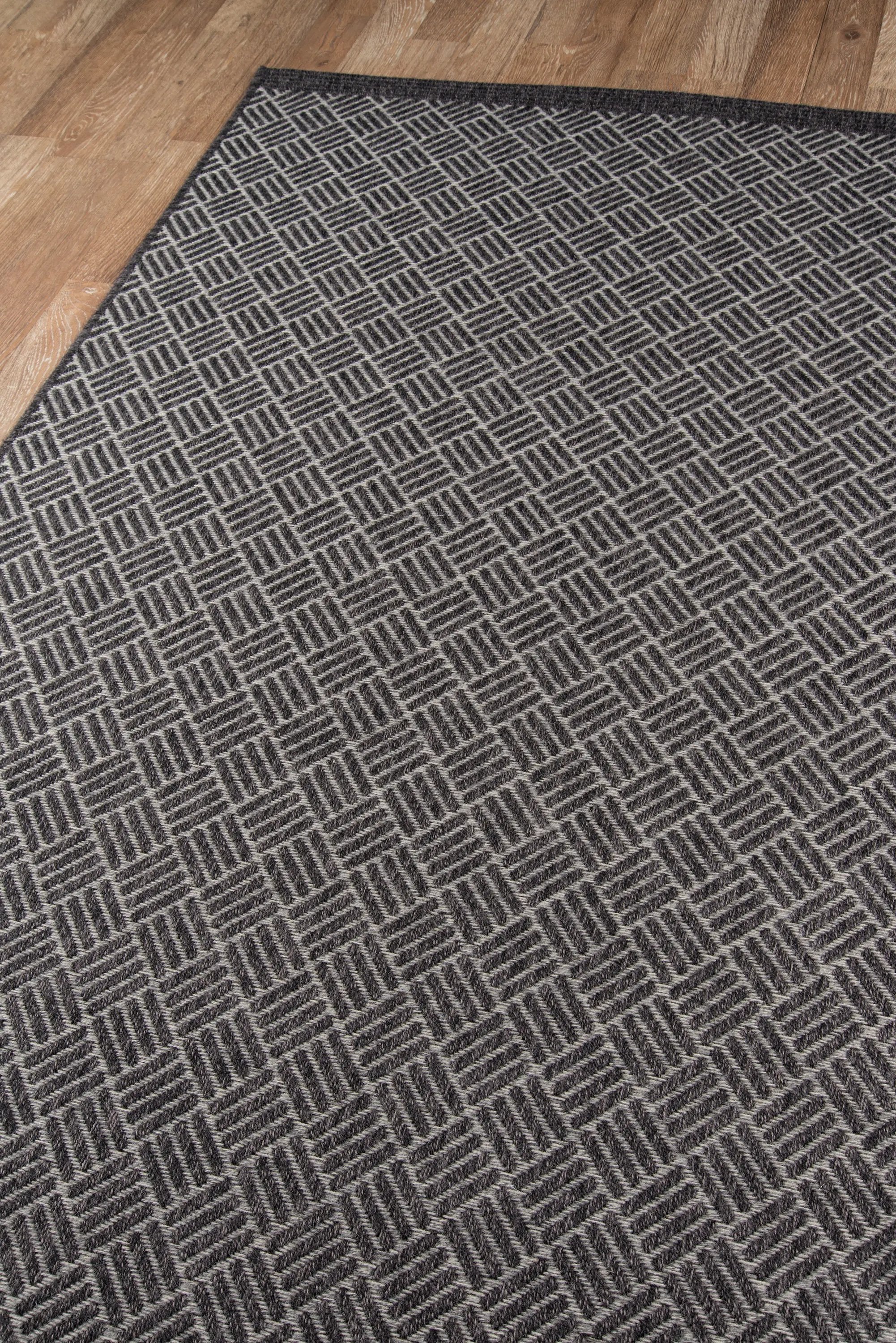 Como COM-4 Charcoal Area Rug by Momeni